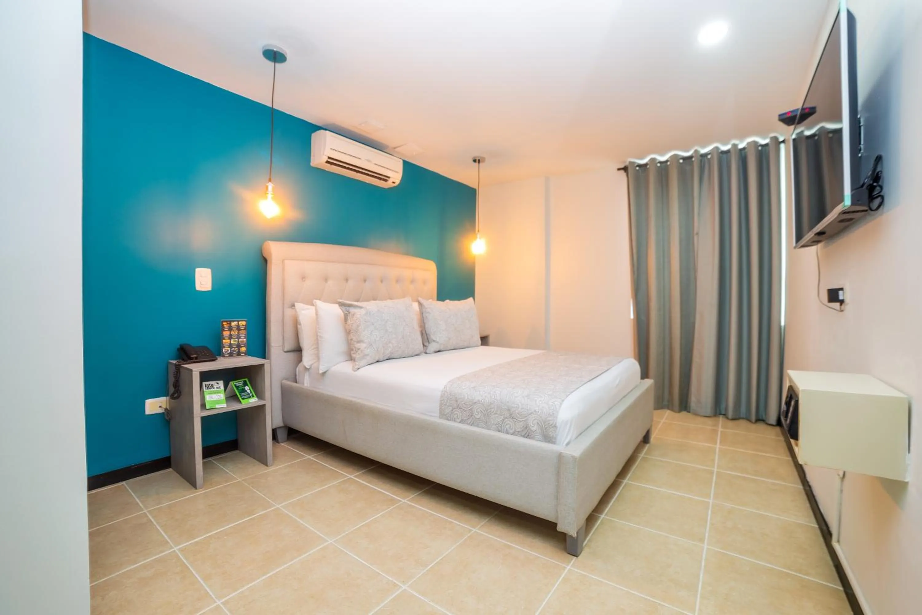 Double Room in Greenview Medellin By St Hoteles