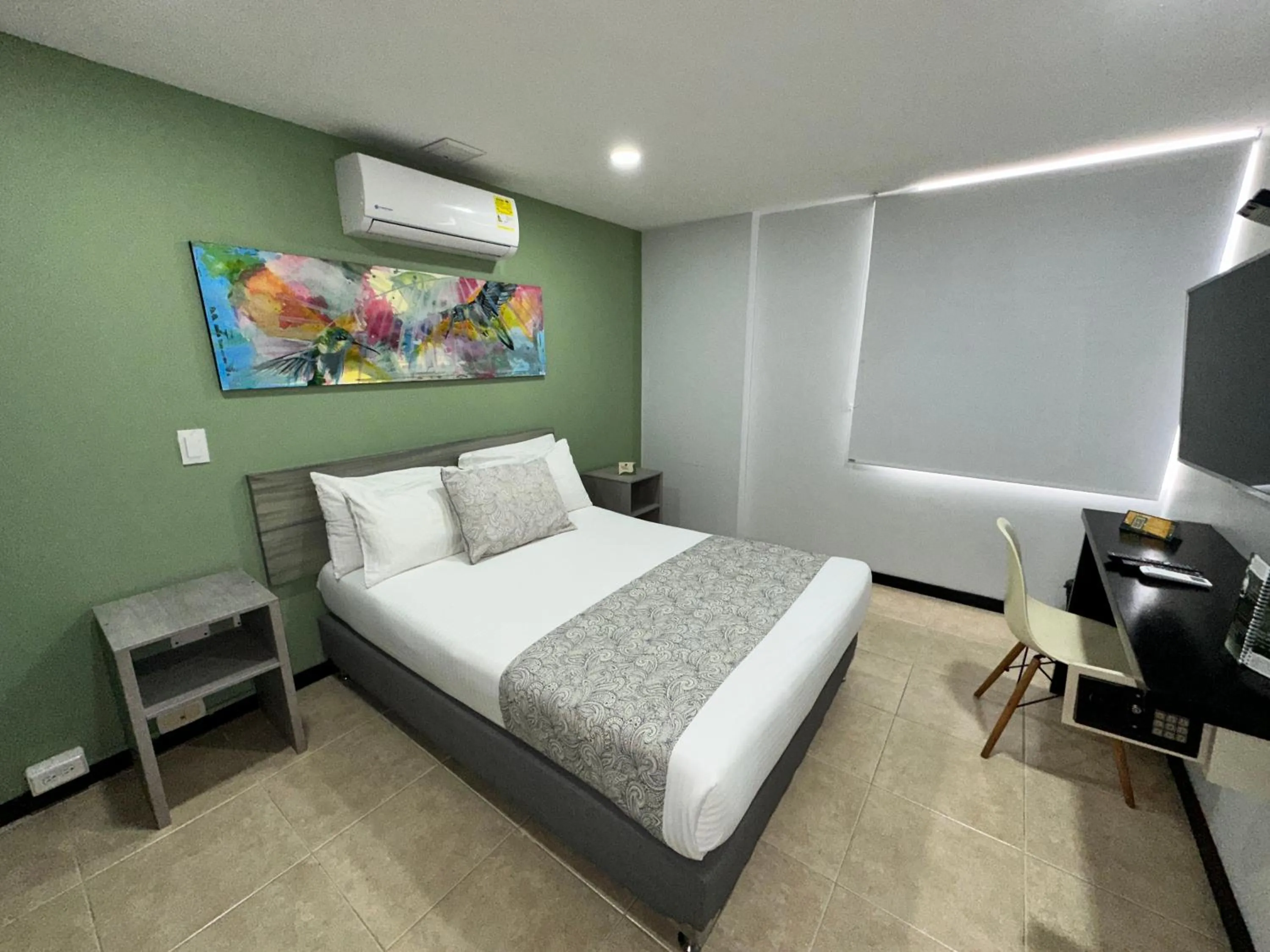 Bedroom, Bed in Greenview Medellin By St Hoteles