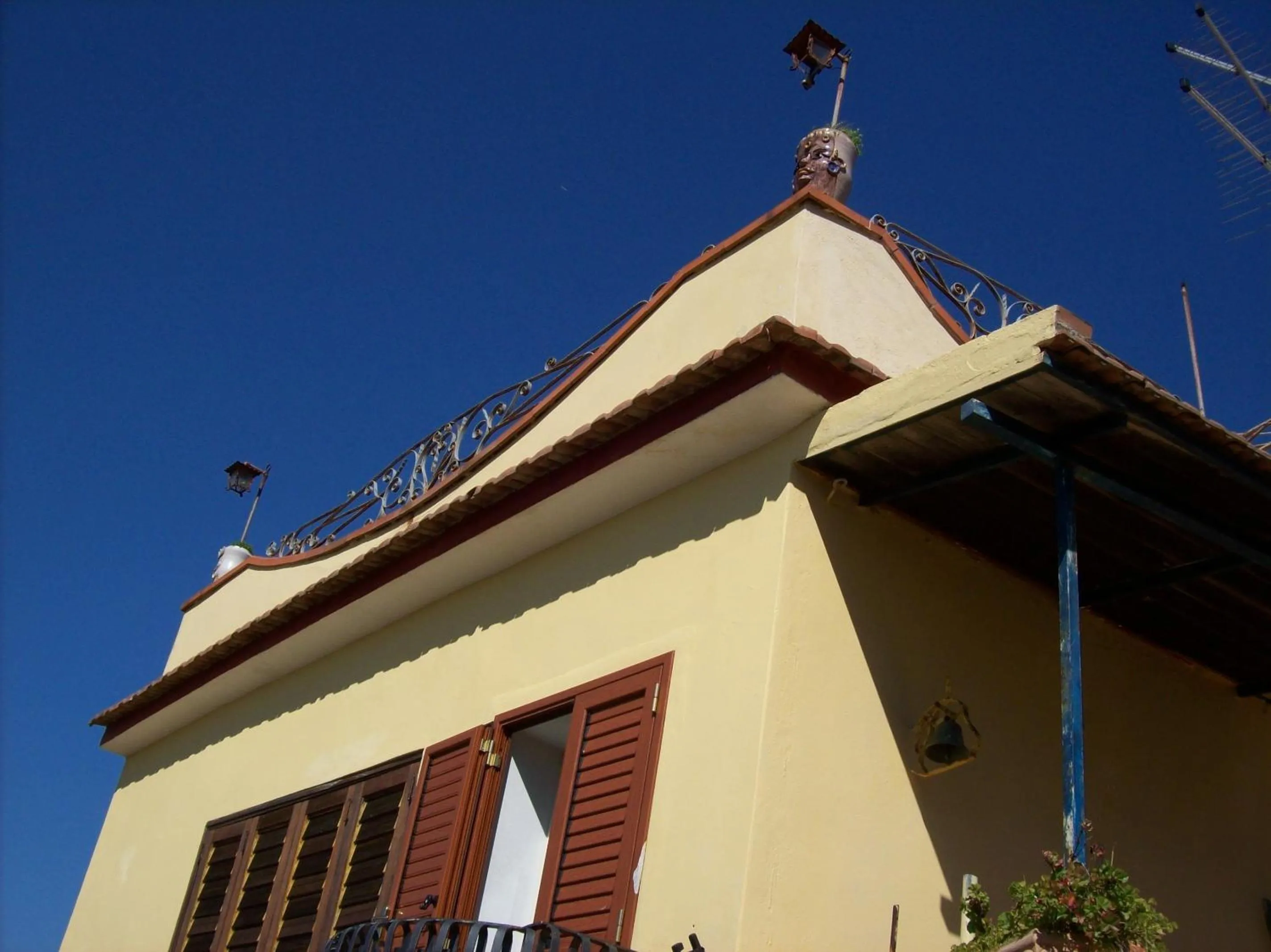 Facade/entrance in B&B U Palmentu