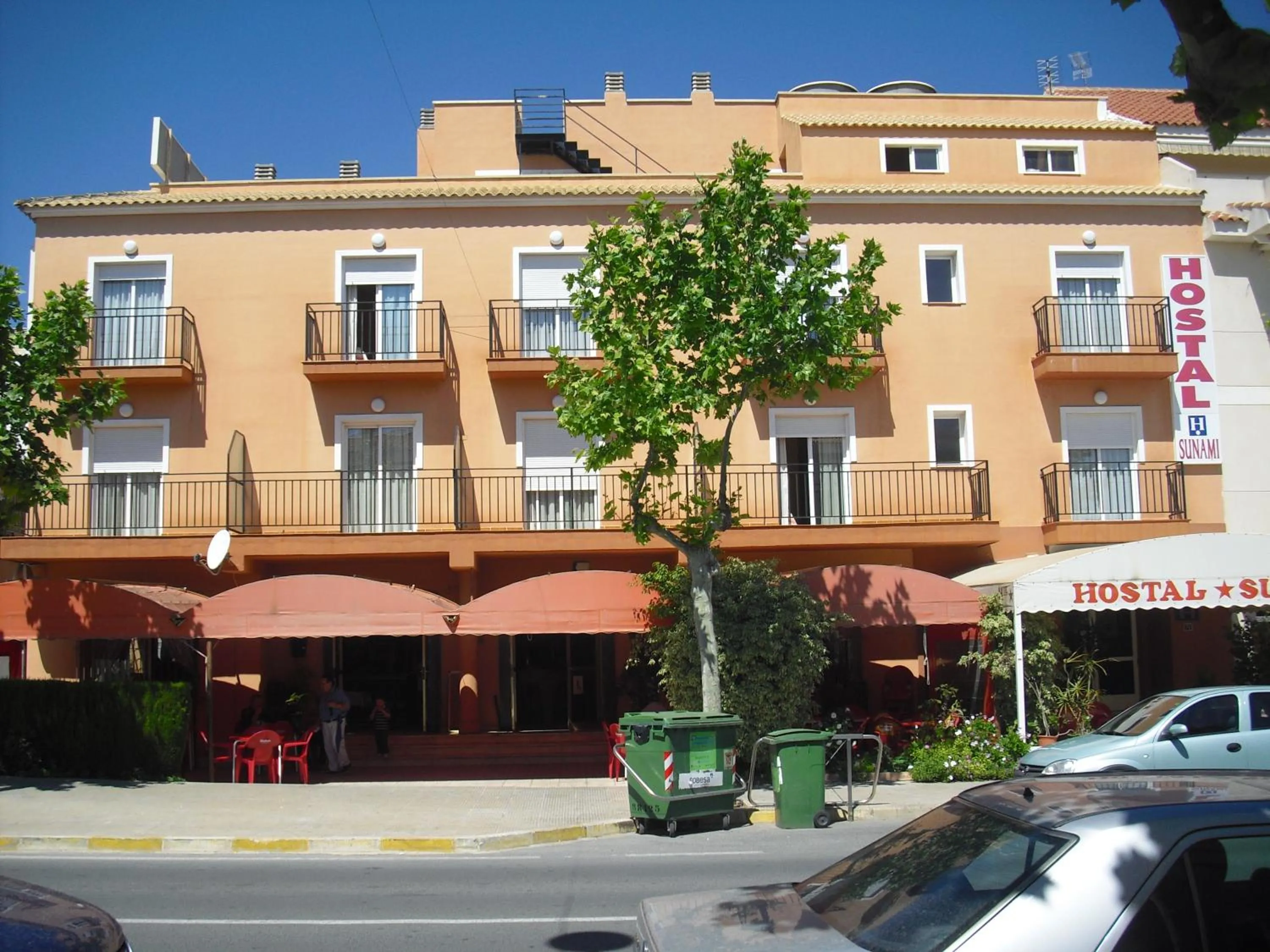 Hostal Sunami