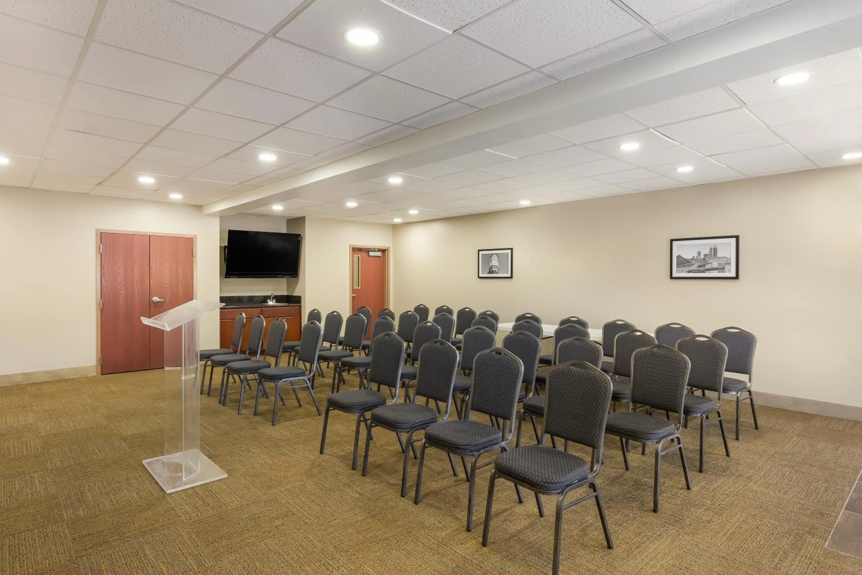 Meeting/conference room in Sleep Inn & Suites North Mobile Saraland