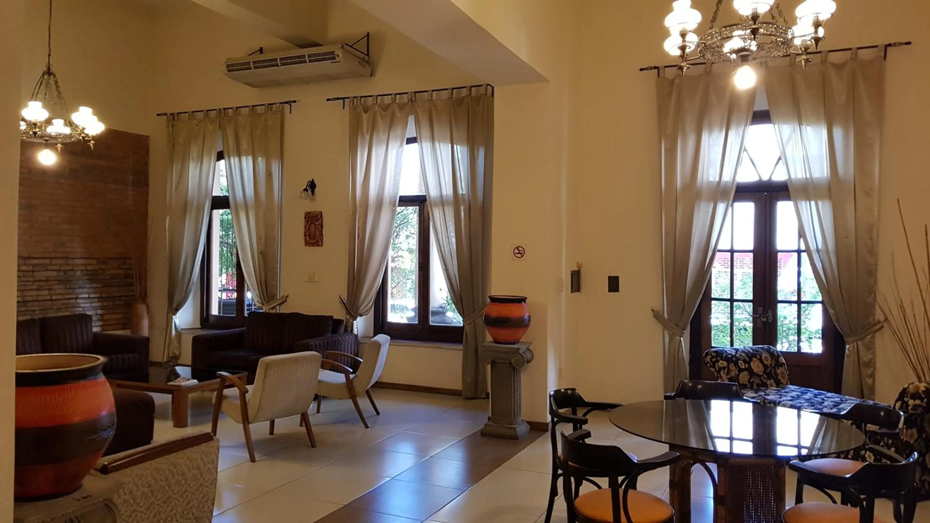 Communal lounge/ TV room in Asuncion Palace