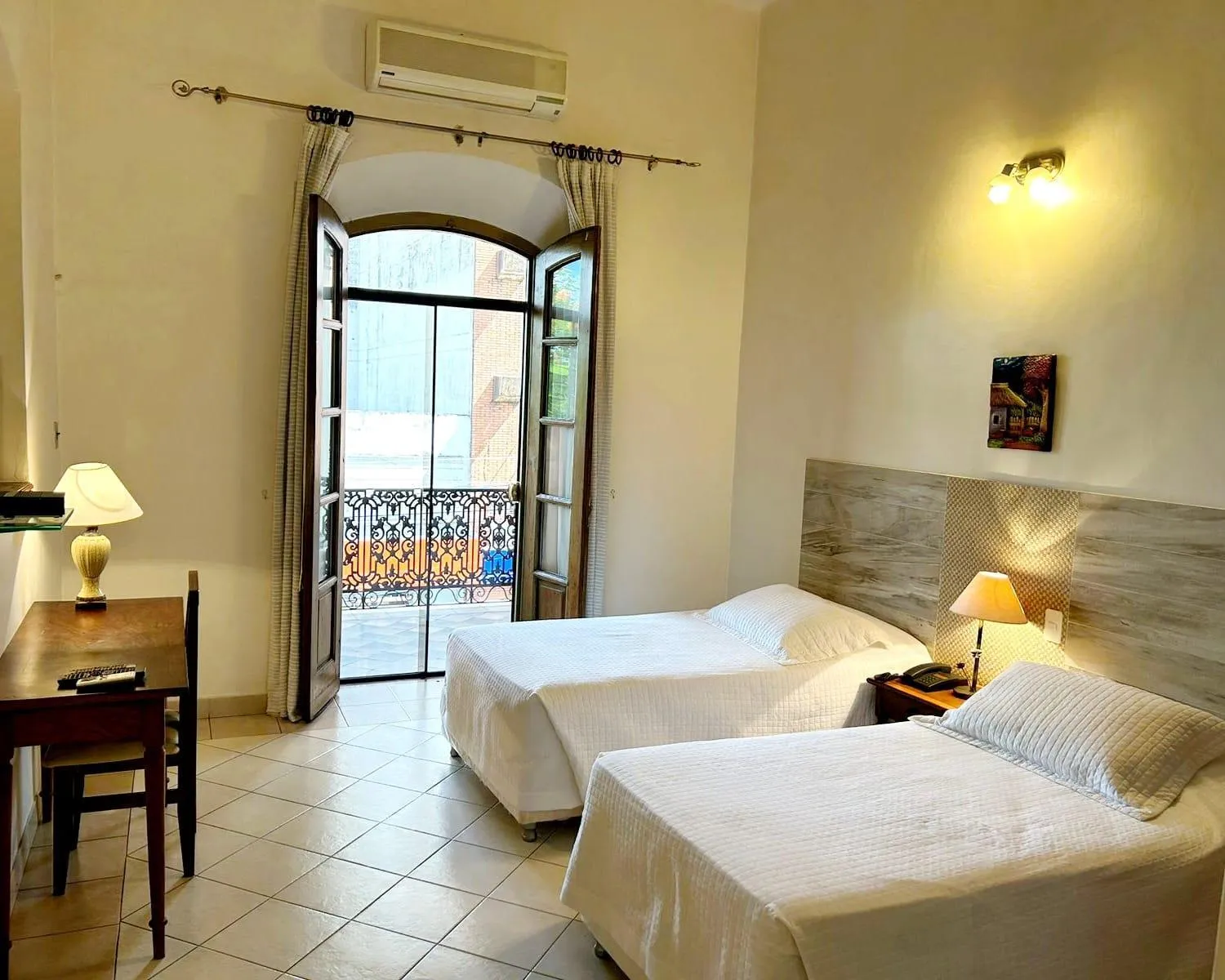 Bed in Asuncion Palace