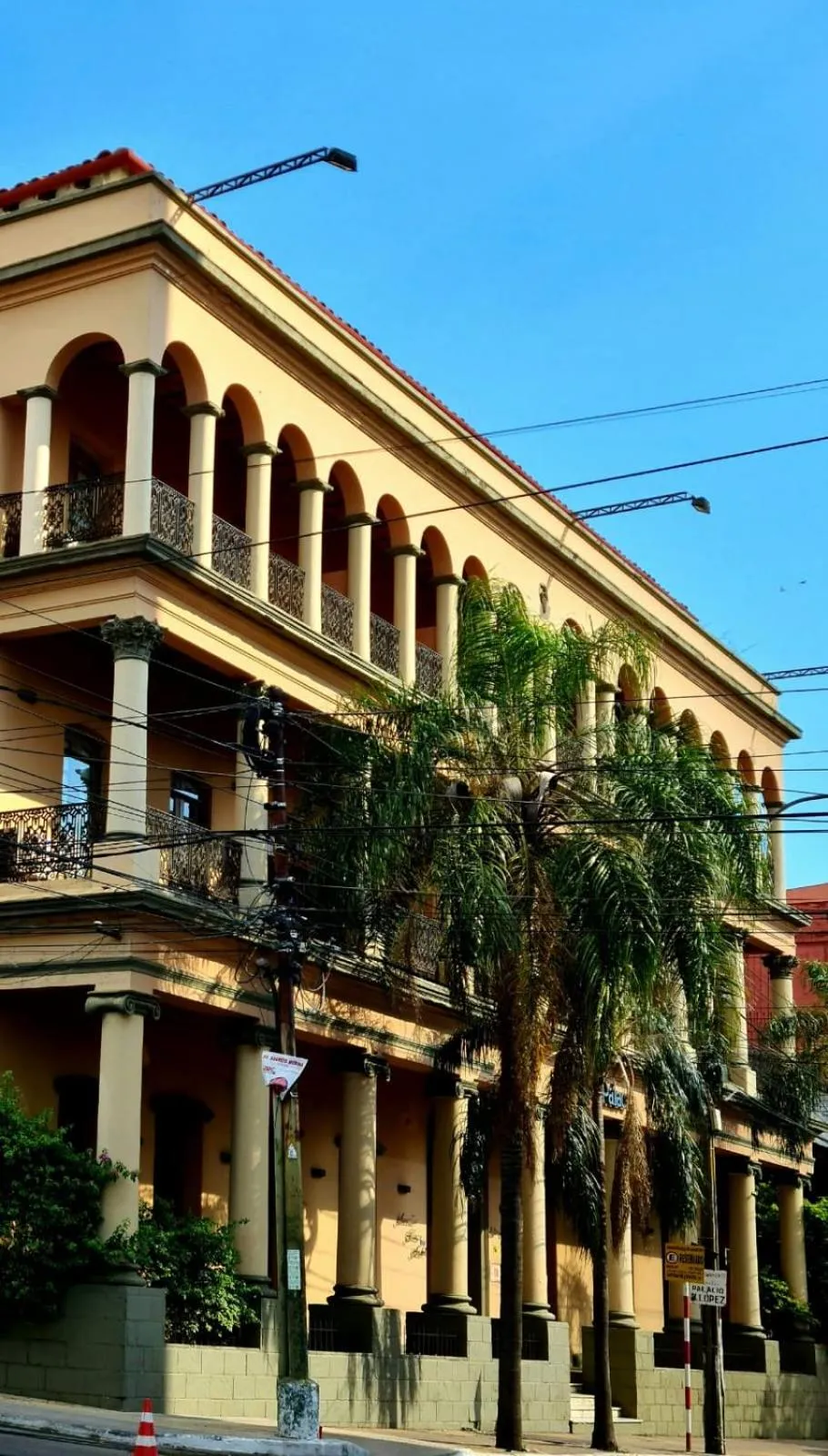 Property building in Asuncion Palace