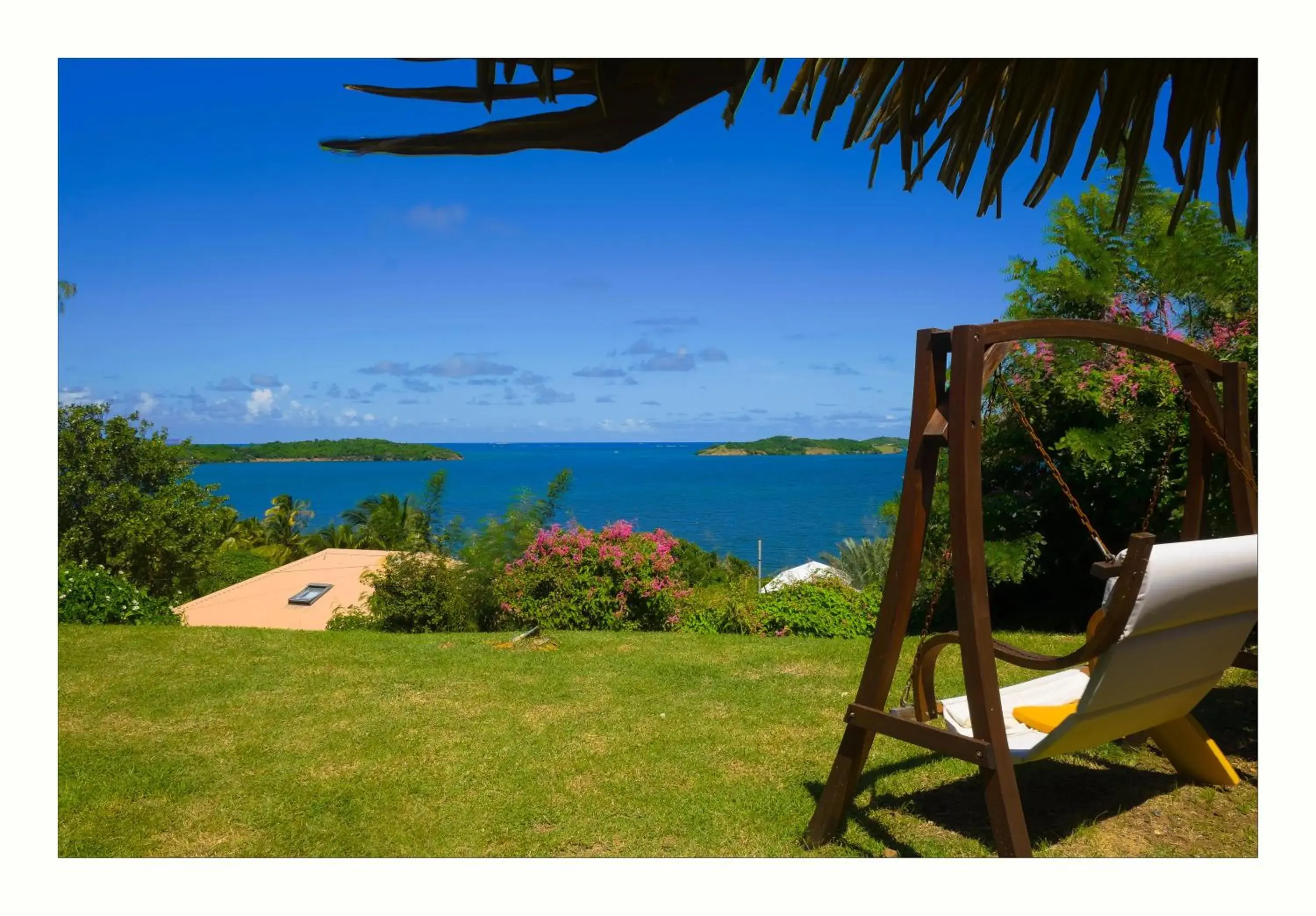 Double Room with Garden View in Hôtel Frégate Bleue Double Room with Garden View in Hôtel Frégate Bleue