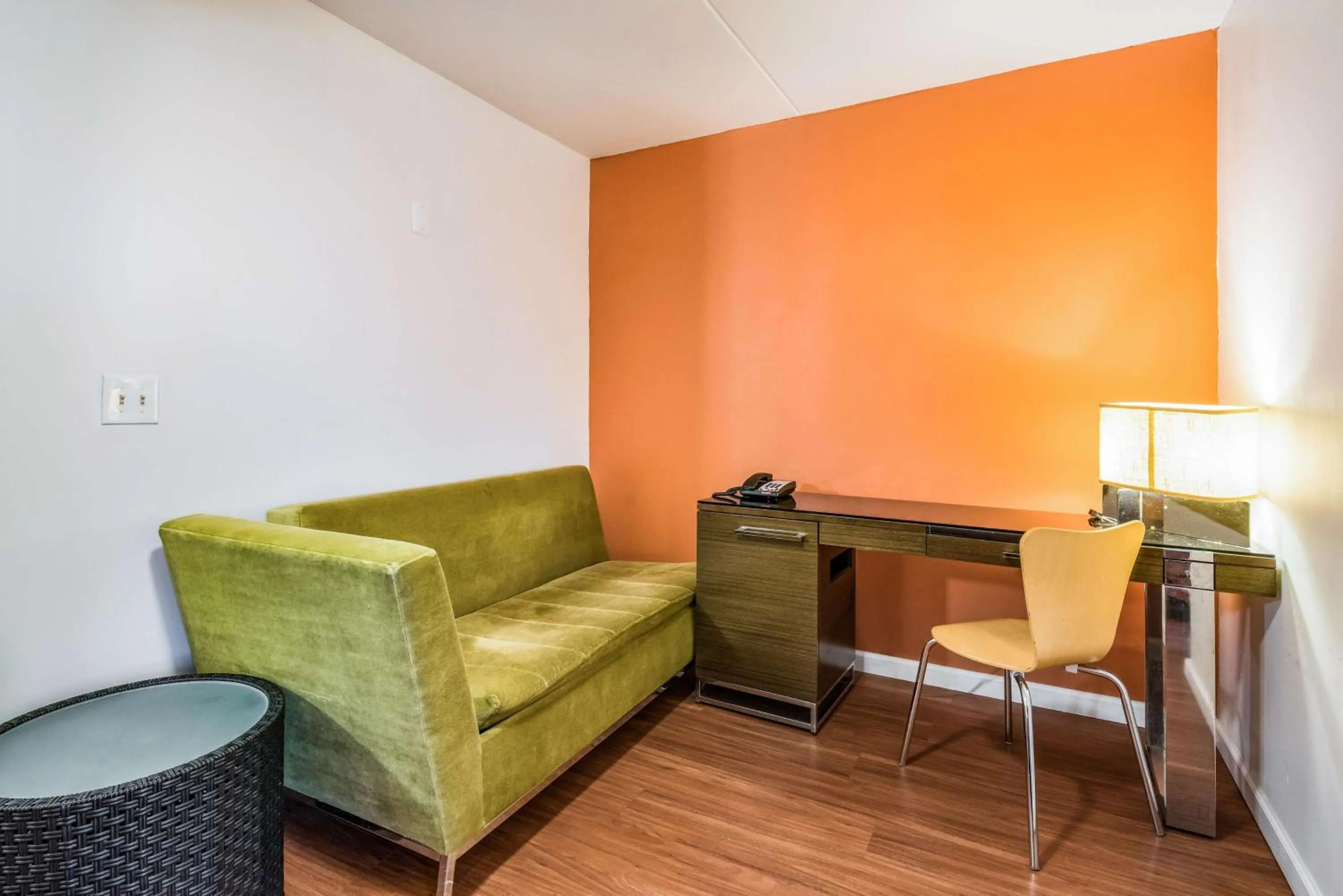 Photo of the whole room in Motel 6-Tinton Falls, NJ