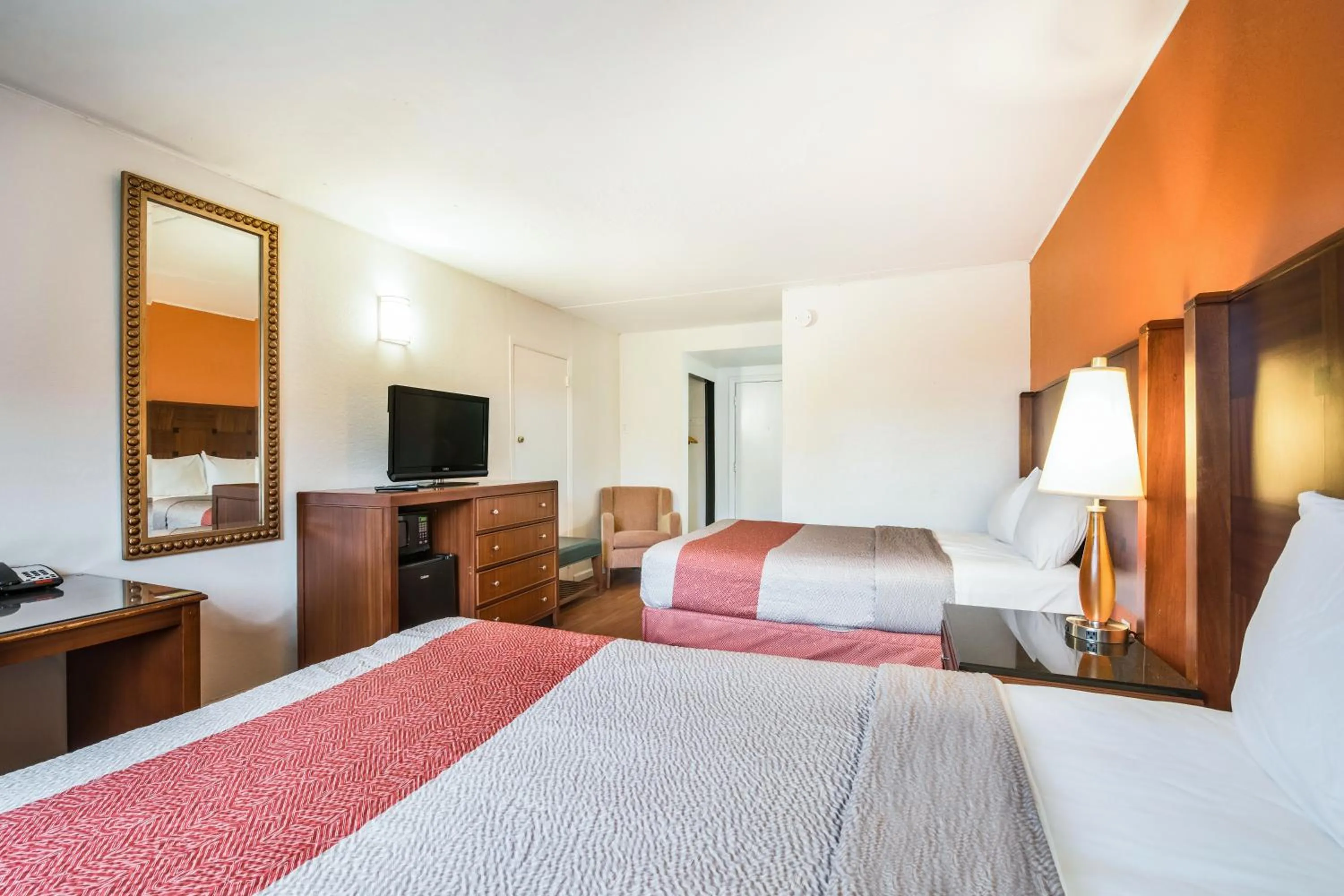 Bedroom, Bed in Motel 6-Tinton Falls, NJ