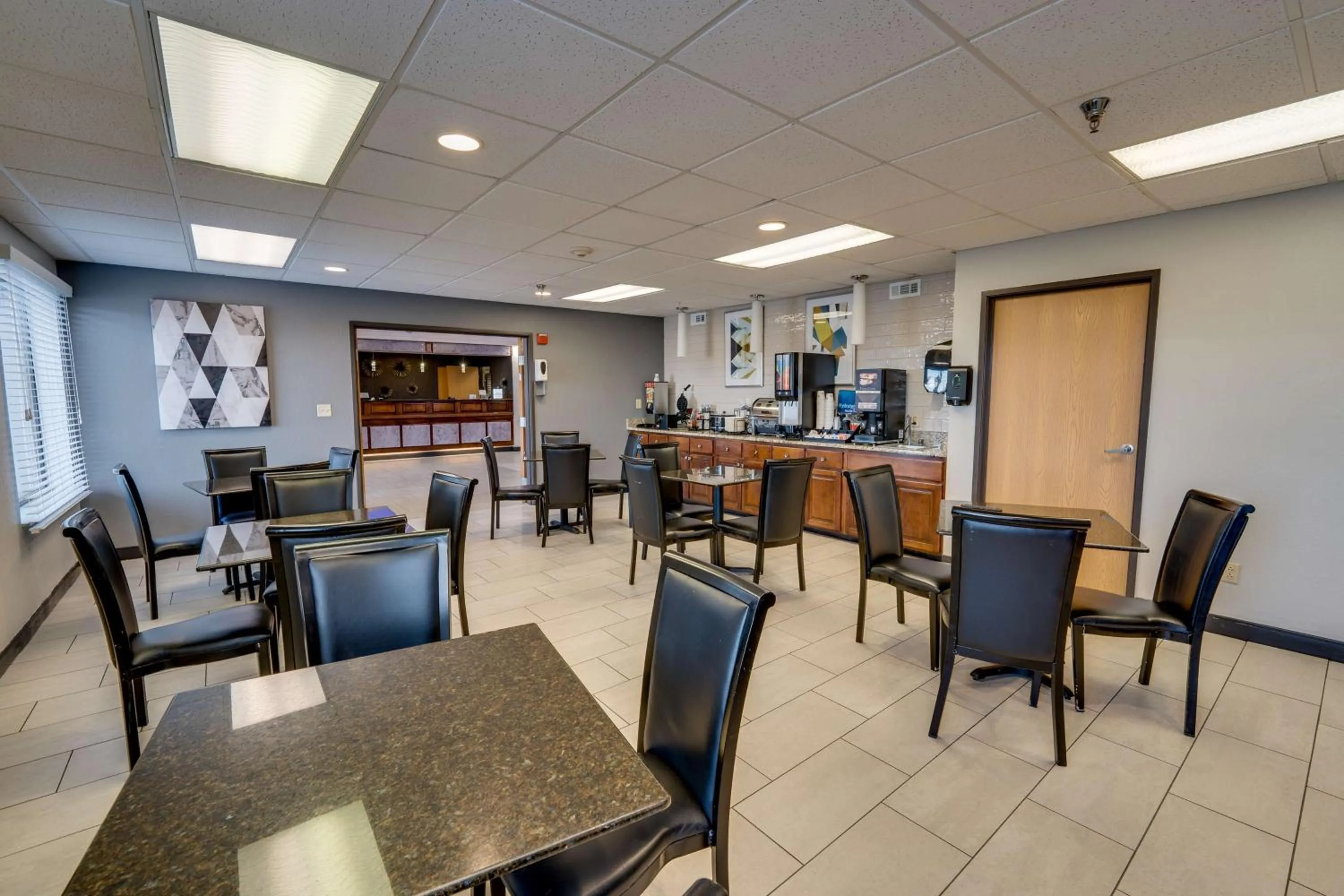 Breakfast, Restaurant/Places to Eat in Best Western Somerset