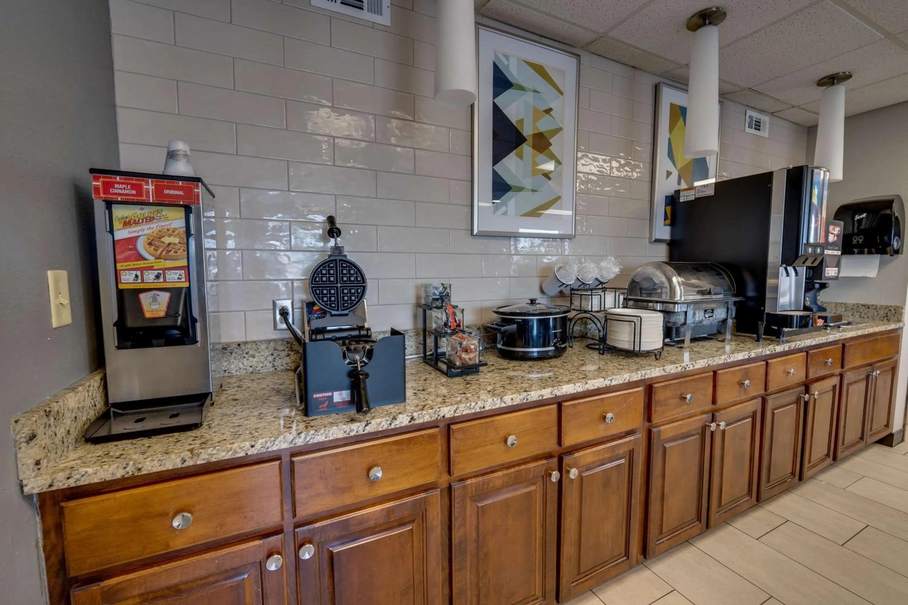 Breakfast in Best Western Somerset