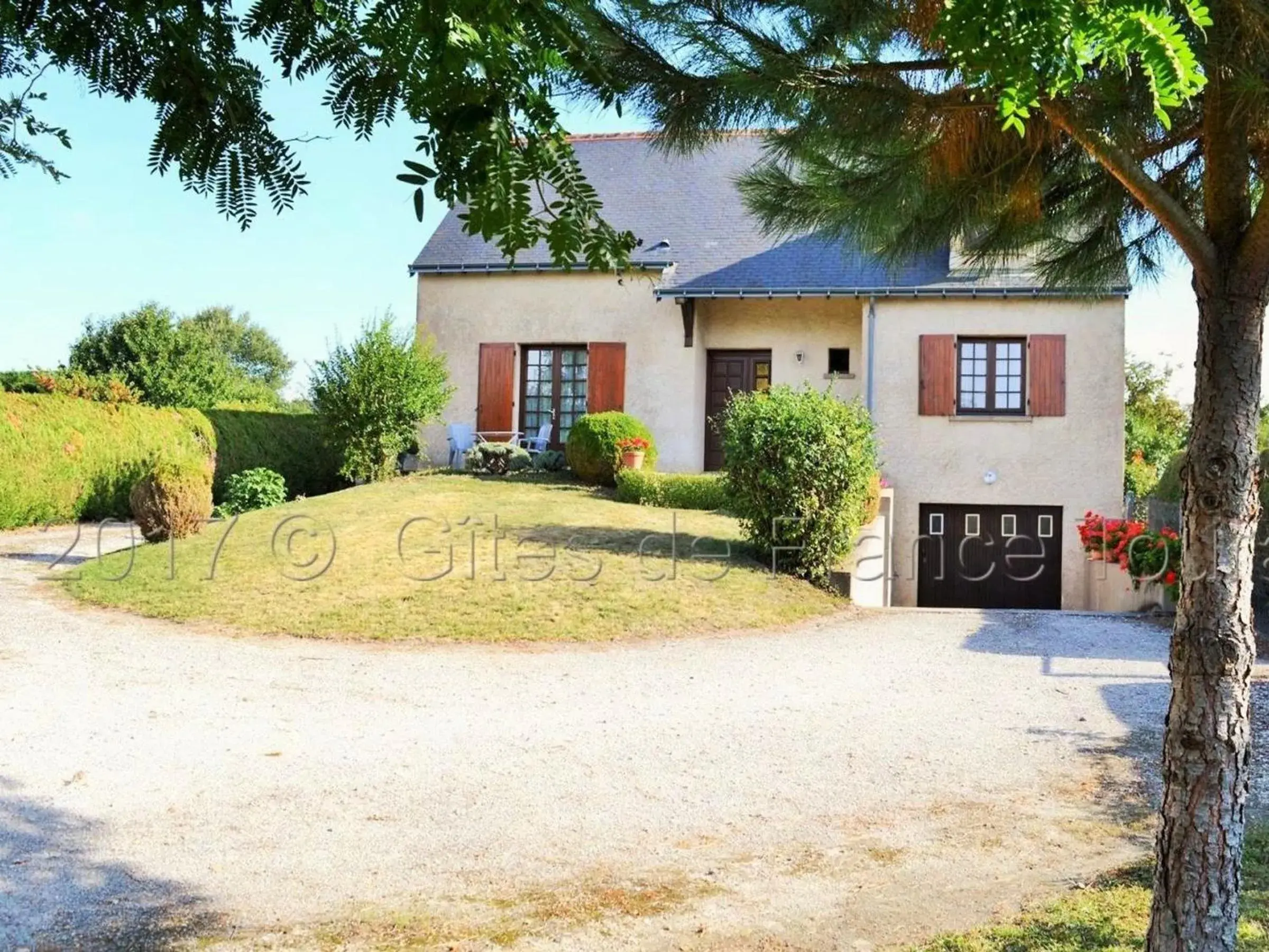 Gîte calme proche du Château d'Azay-le-Rideau - FR-1-381-279 Gîte calme proche du Château d'Azay-le-Rideau - FR-1-381-279
