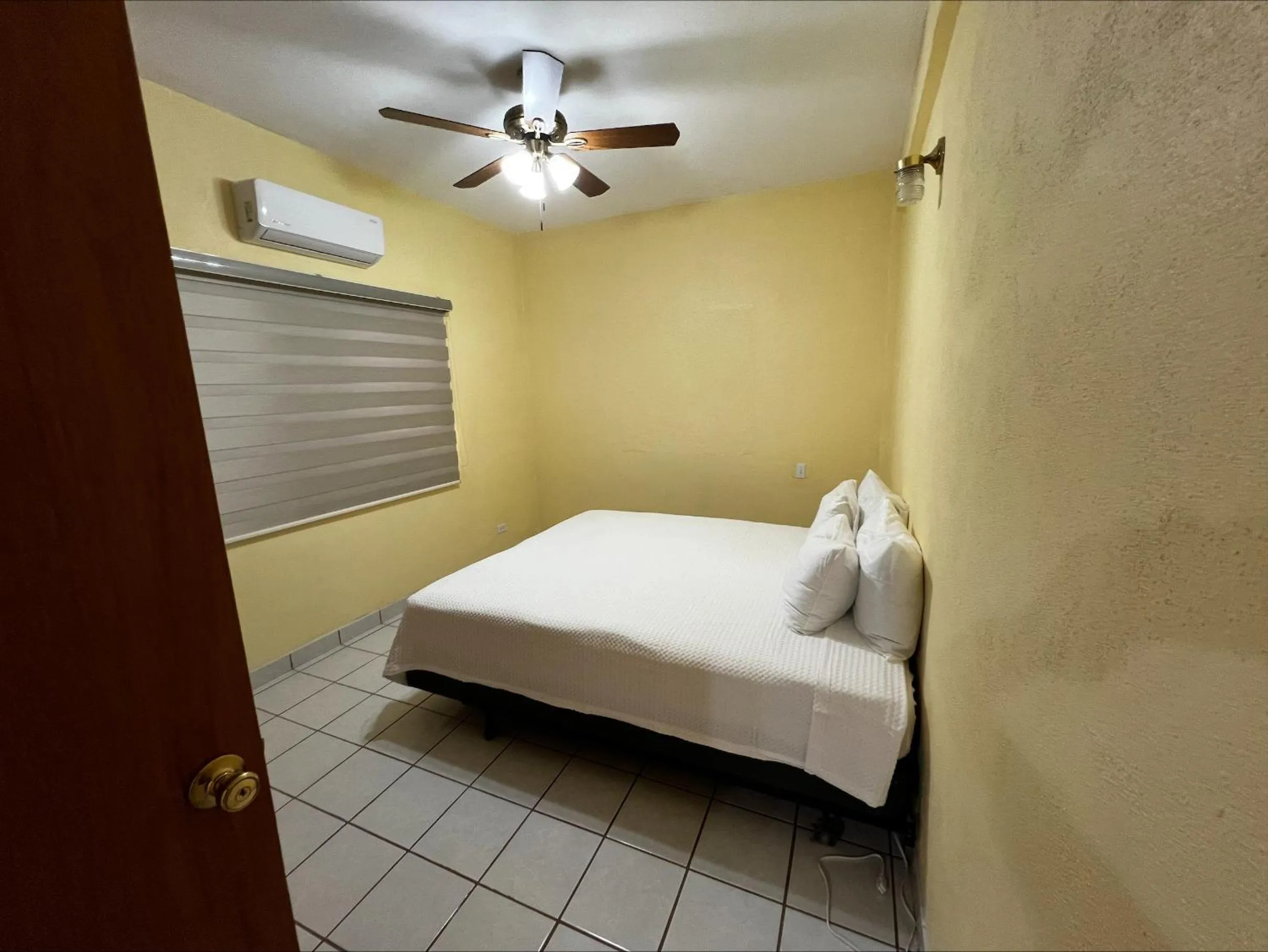 Bed in Loreto Playa Boutique Hotel