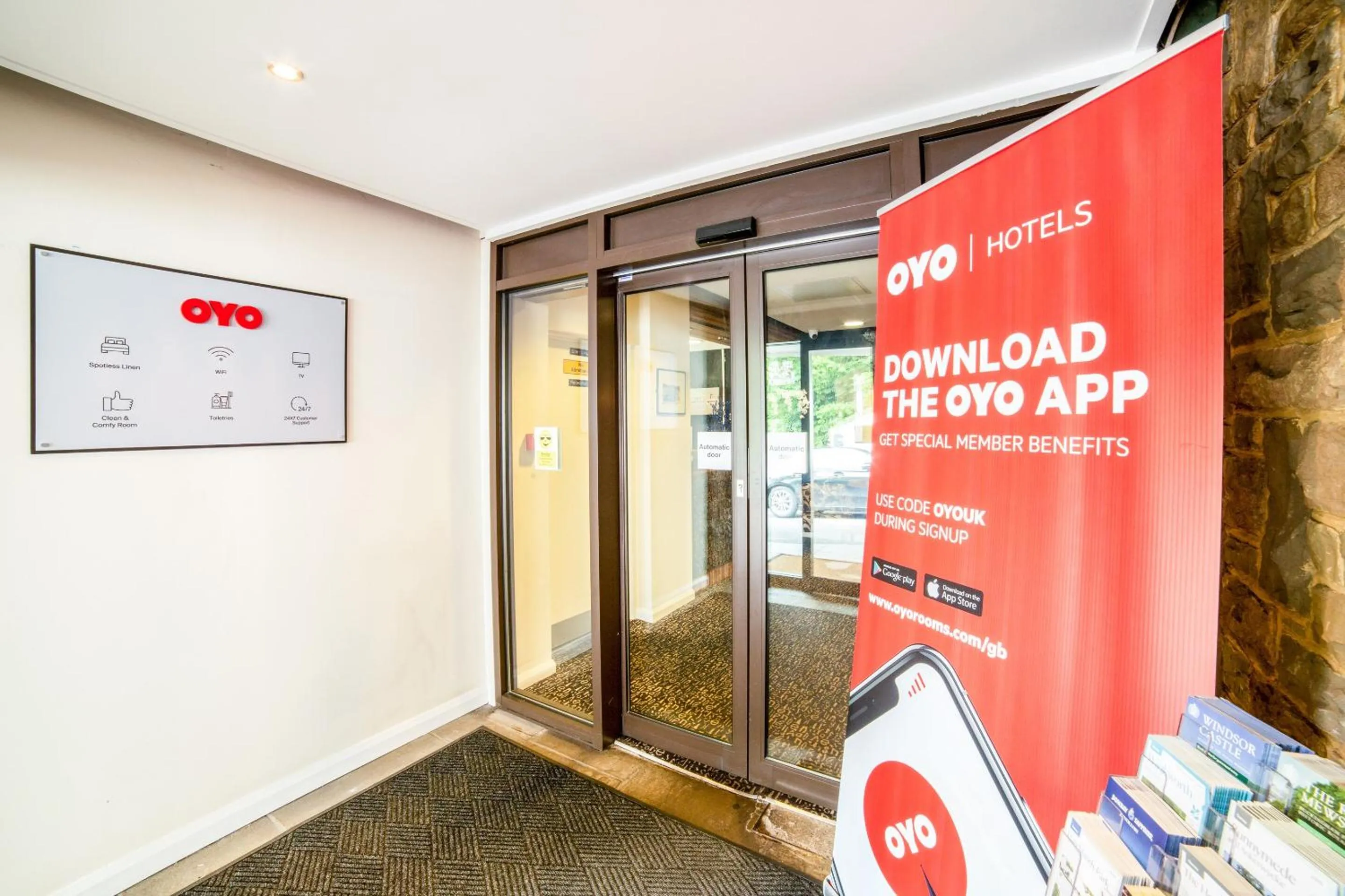 Lobby or reception in The Bridge House Hotel