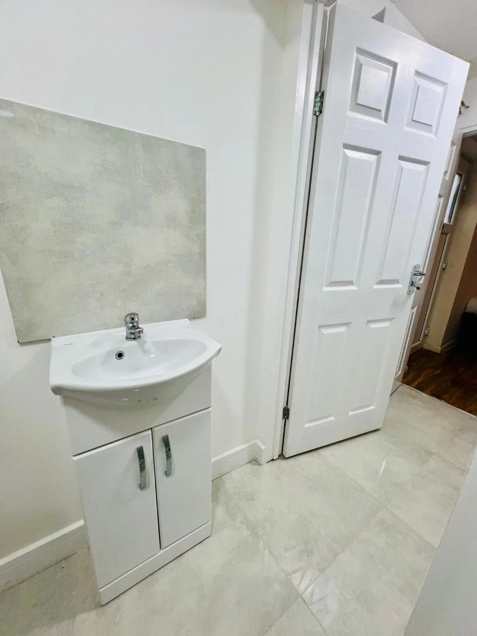 Bathroom in The Bridge House Hotel