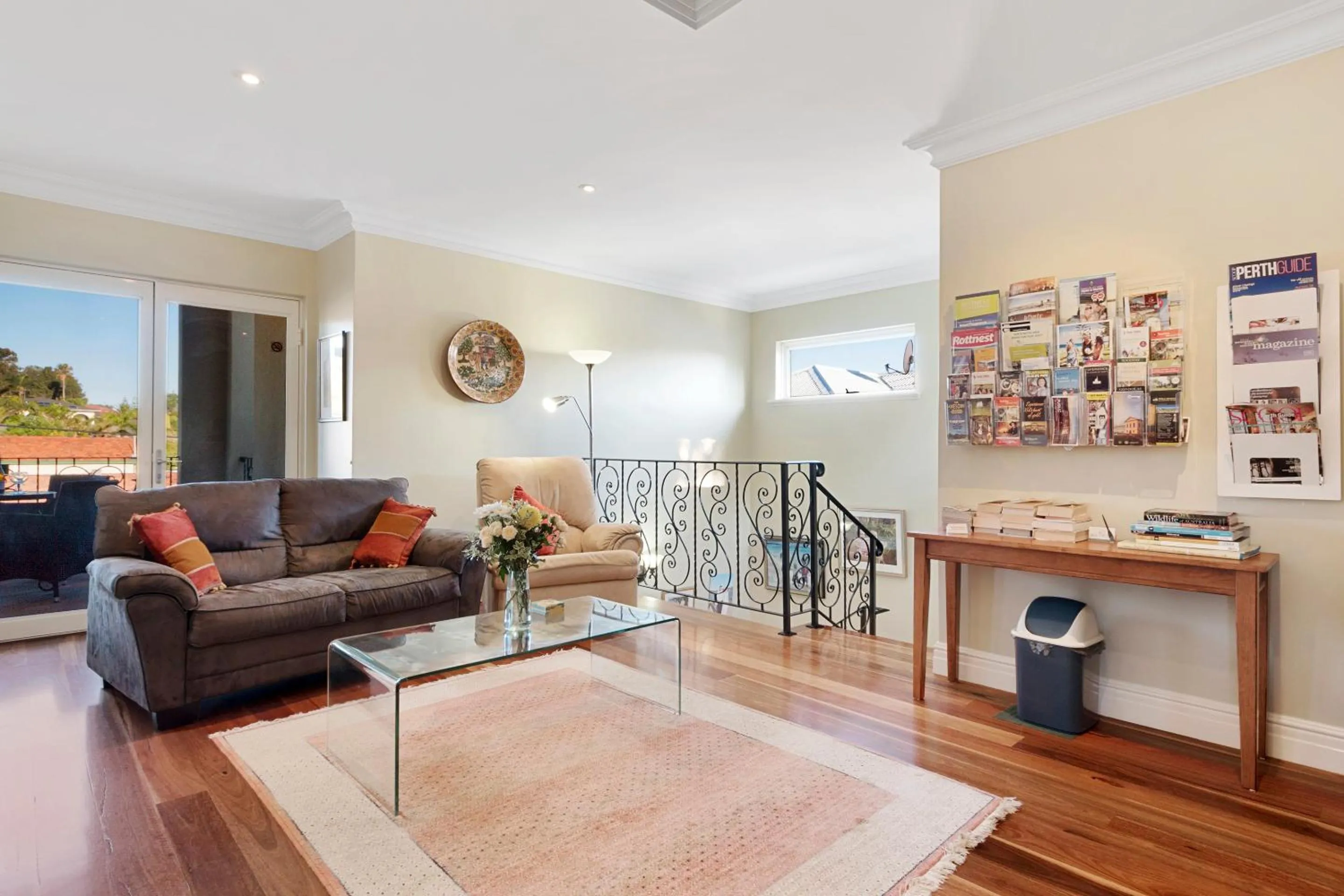 Living room in Sorrento Beach Bed & Breakfast