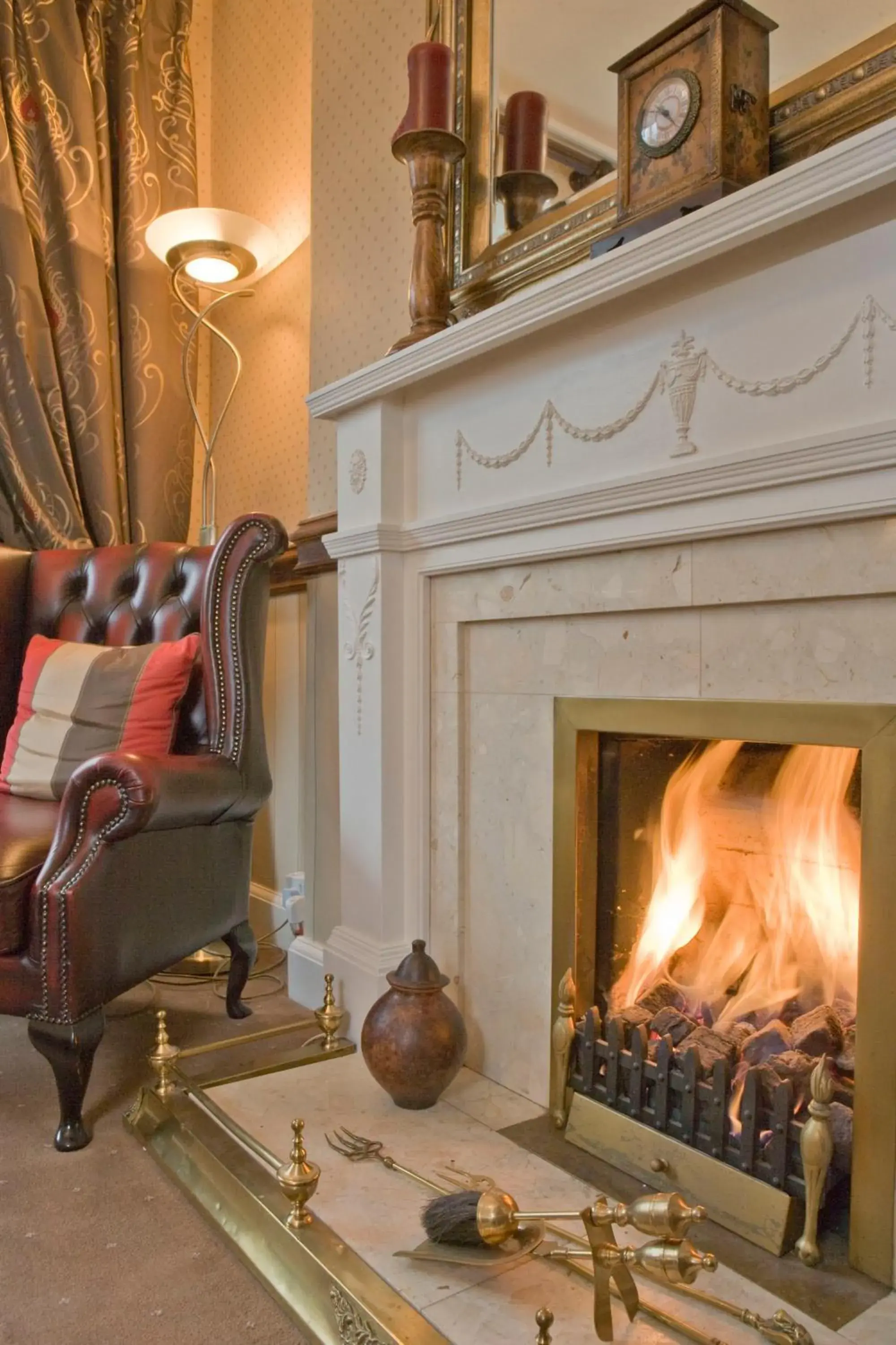 Lounge or bar in Woodlands Lounge or bar in Woodlands