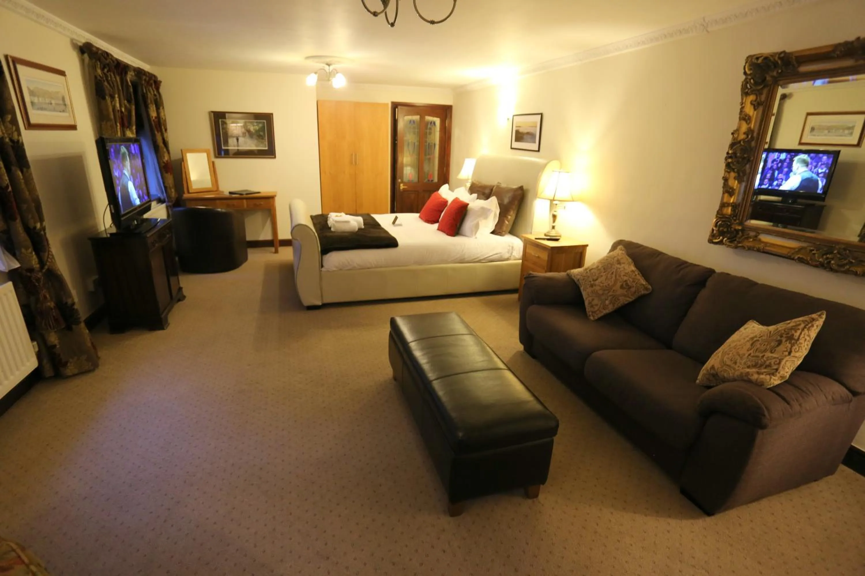 Bedroom in Woodlands