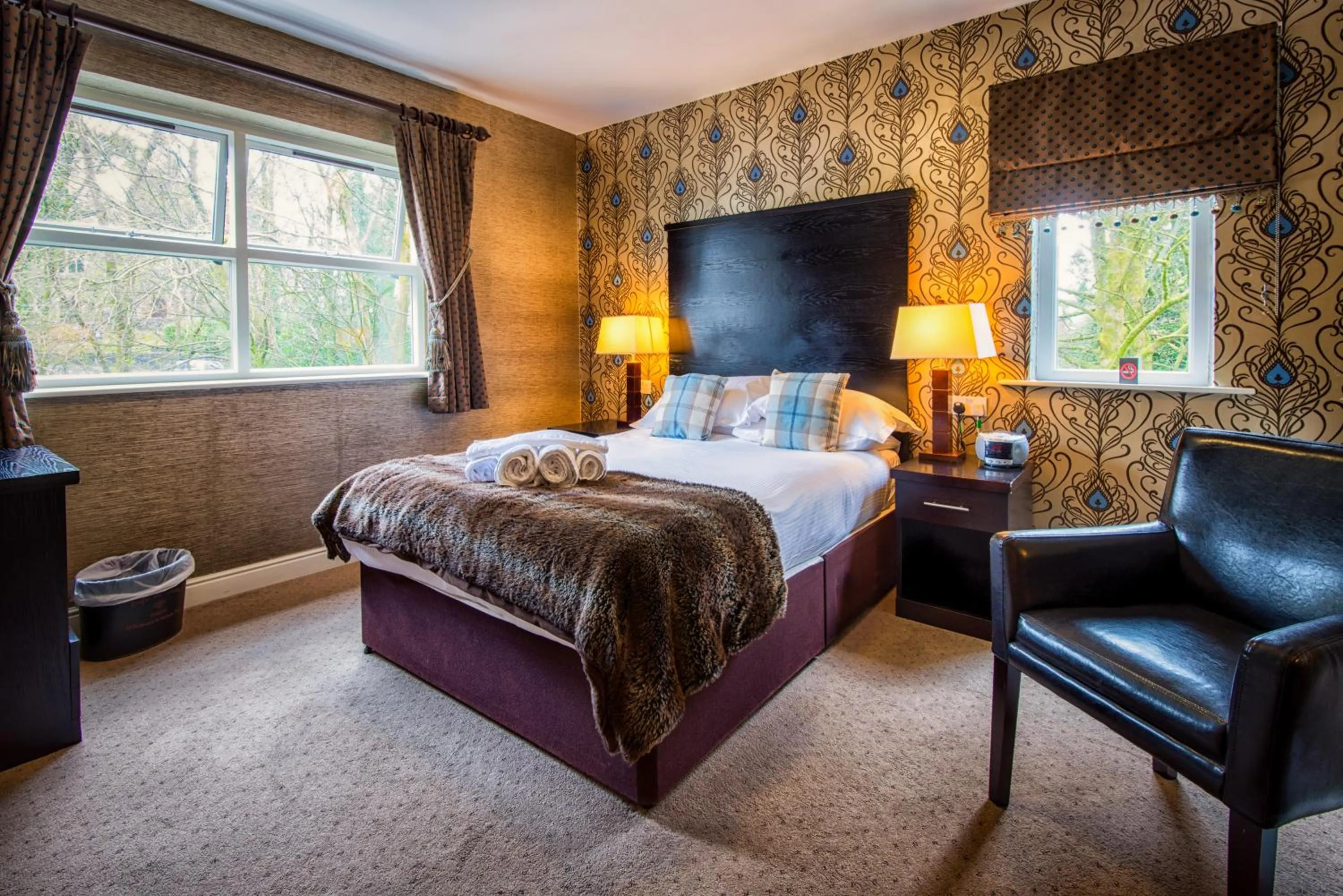 Photo of the whole room, Bed in Woodlands