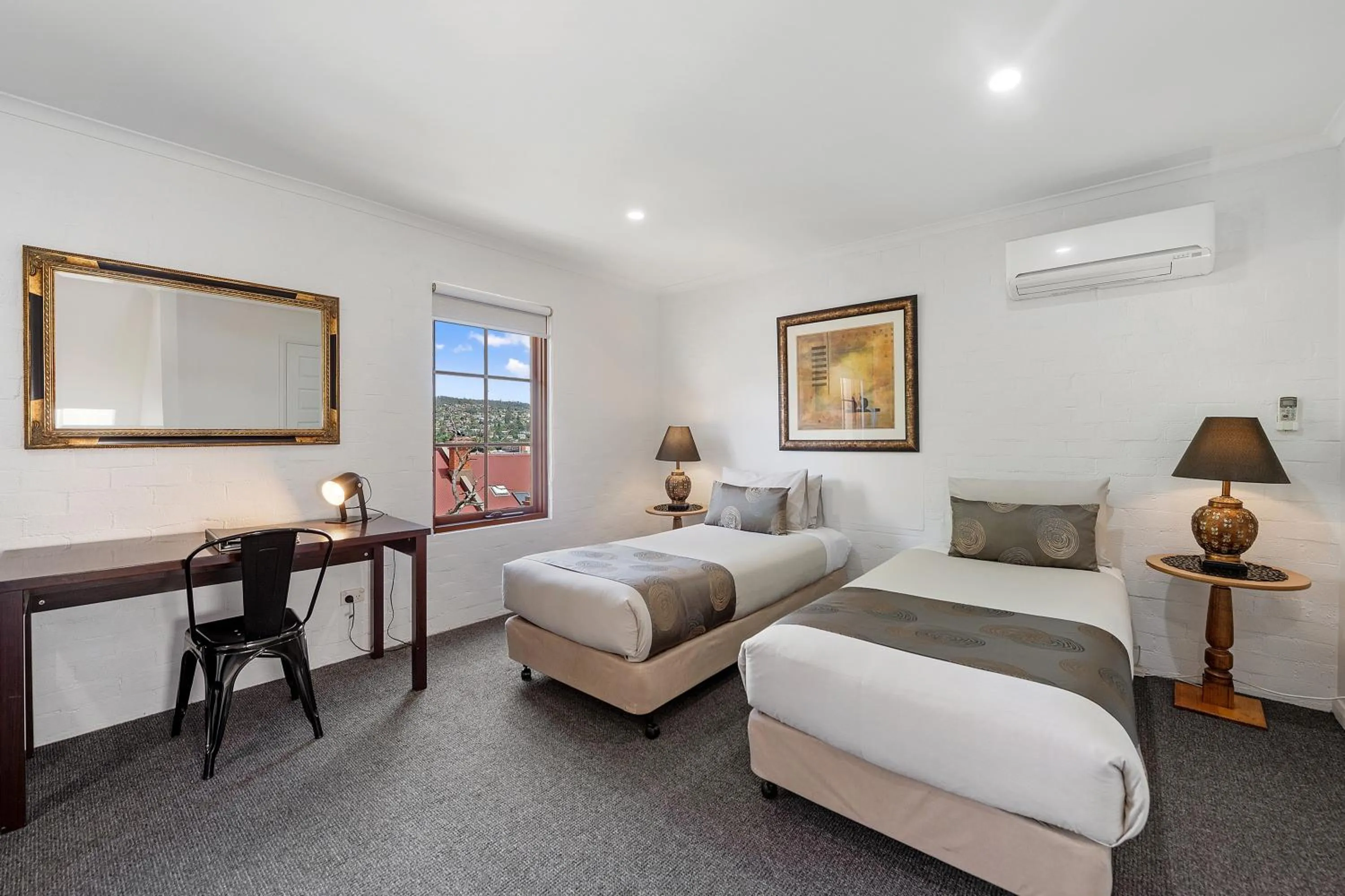 Bed in Hideaway on George