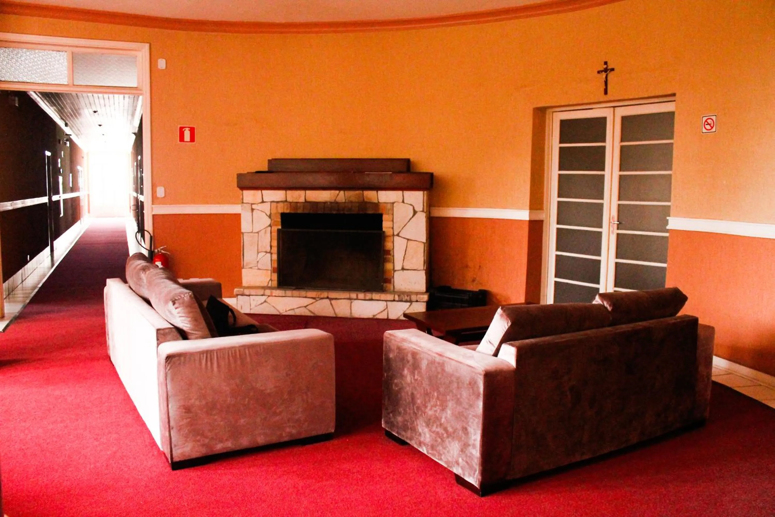 fireplace in Hotel Platanus