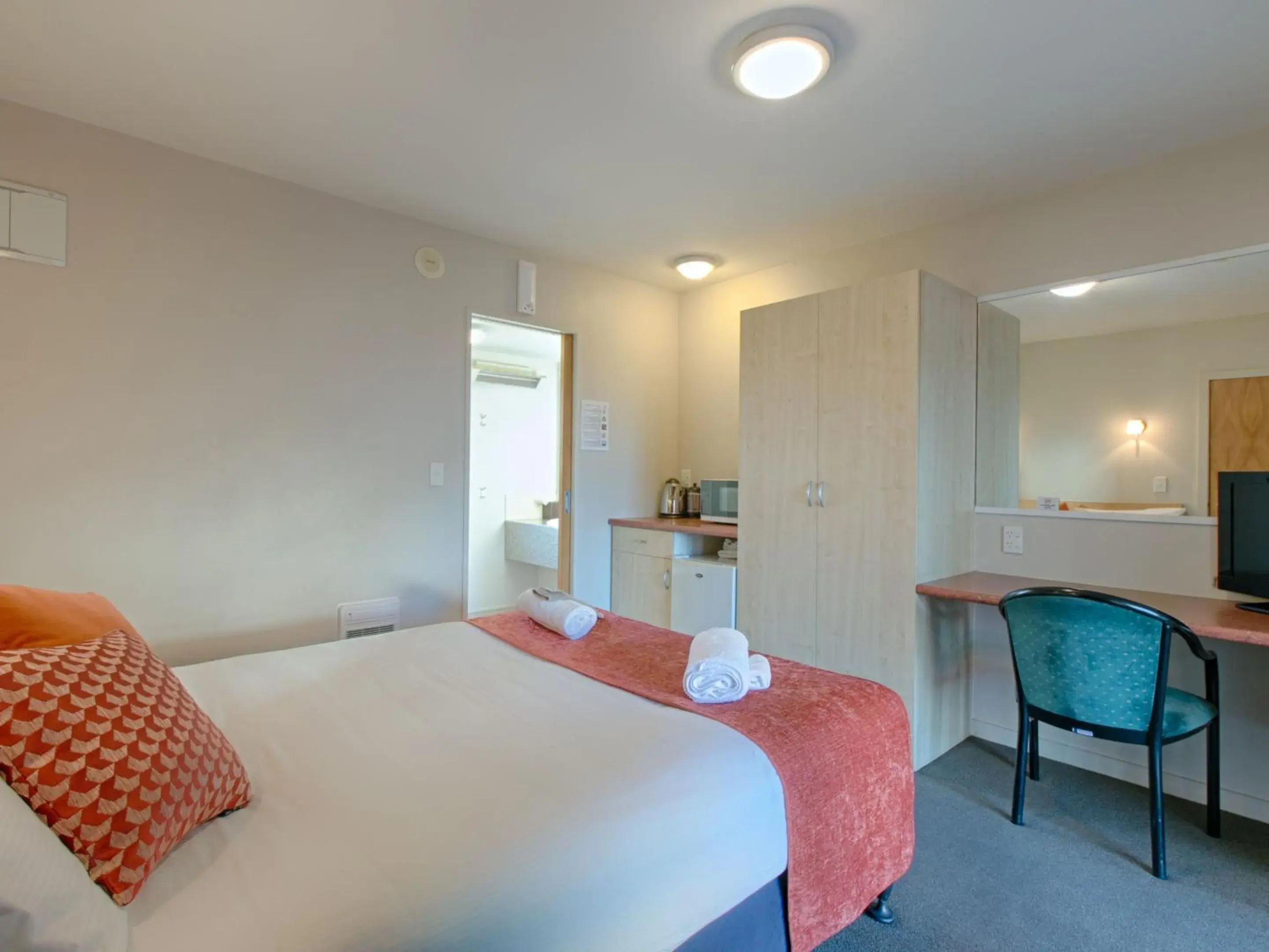 Bed in Bella Vista Motel Blenheim Bed in Bella Vista Motel Blenheim