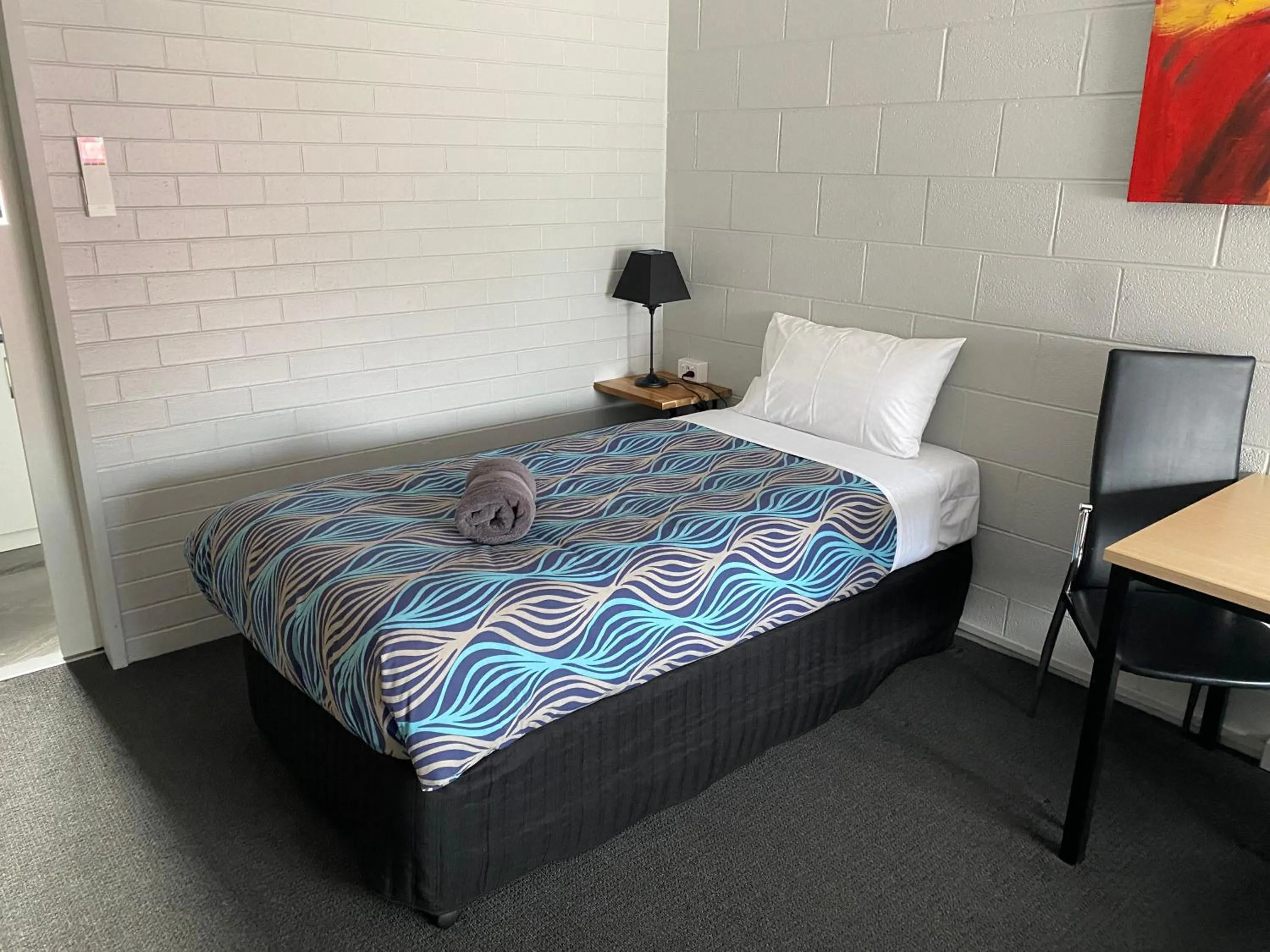 Twin Room with Bathroom in Mariner Motel