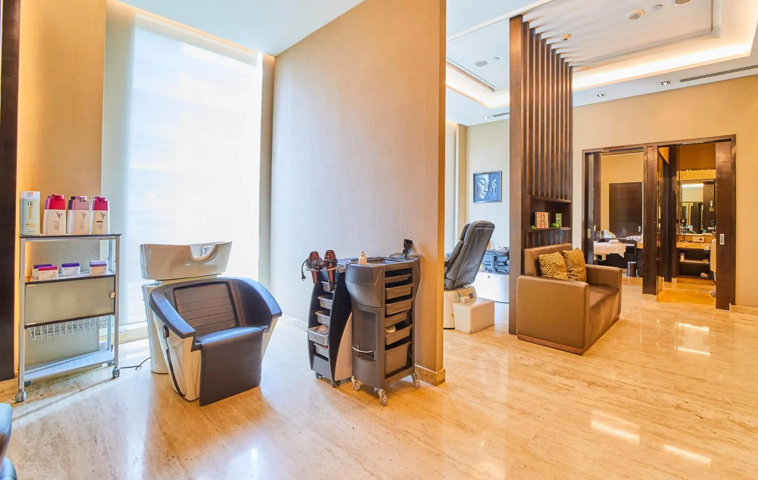 Spa and wellness centre/facilities in Crowne Plaza New Delhi Rohini by IHG Spa and wellness centre/facilities in Crowne Plaza New Delhi Rohini by IHG