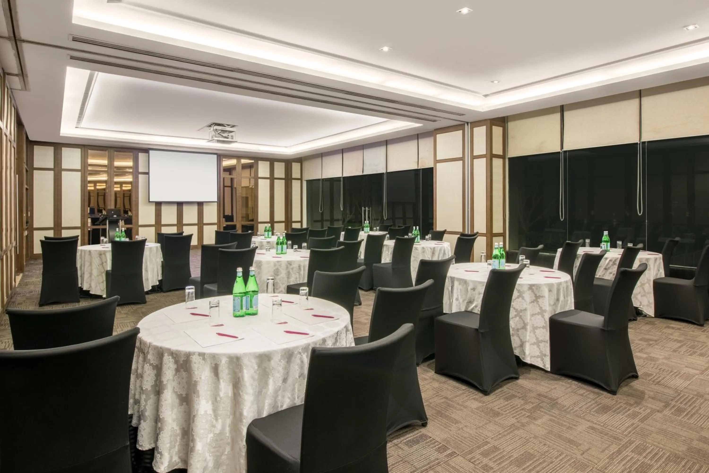 Banquet/Function facilities in Crowne Plaza New Delhi Rohini by IHG