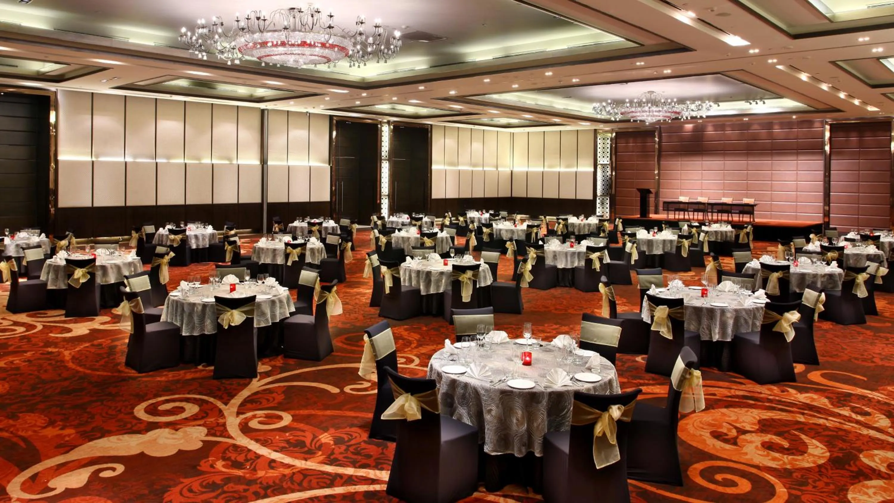 Meeting/conference room in Crowne Plaza New Delhi Rohini by IHG