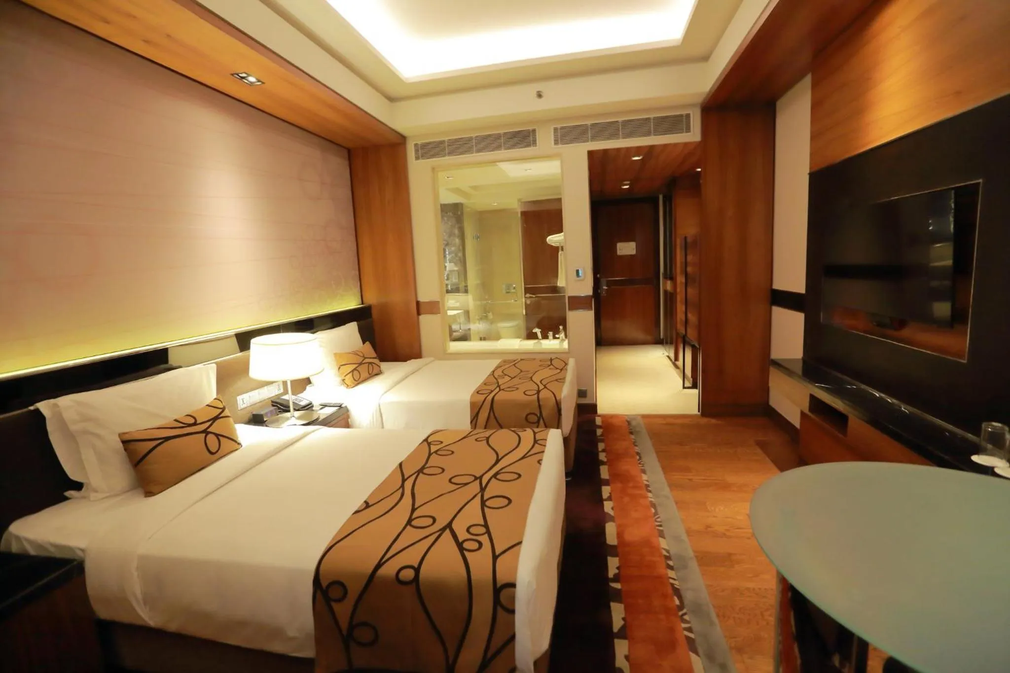 Photo of the whole room, Bed in Crowne Plaza New Delhi Rohini by IHG