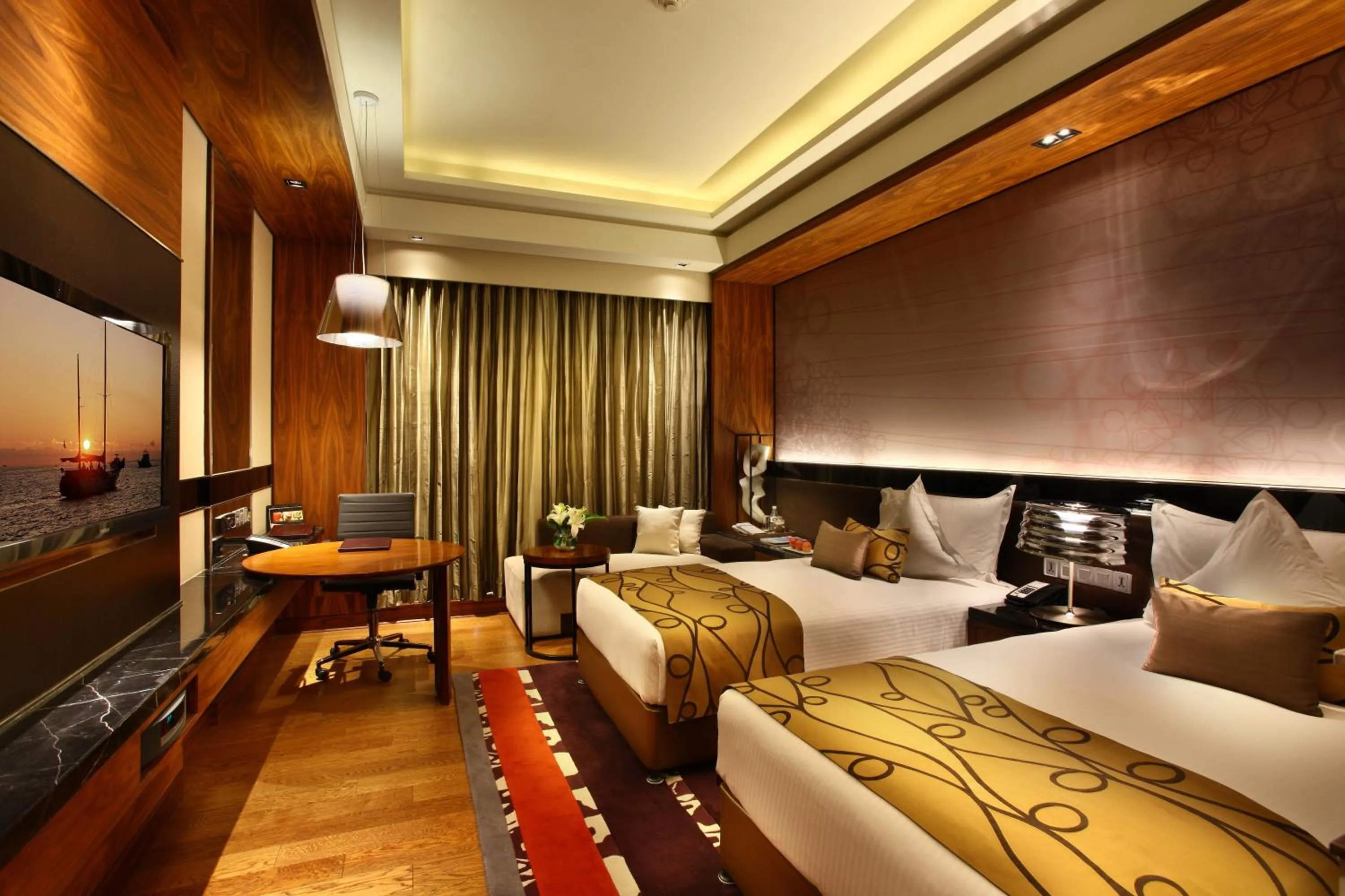 Bedroom, Bed in Crowne Plaza New Delhi Rohini by IHG