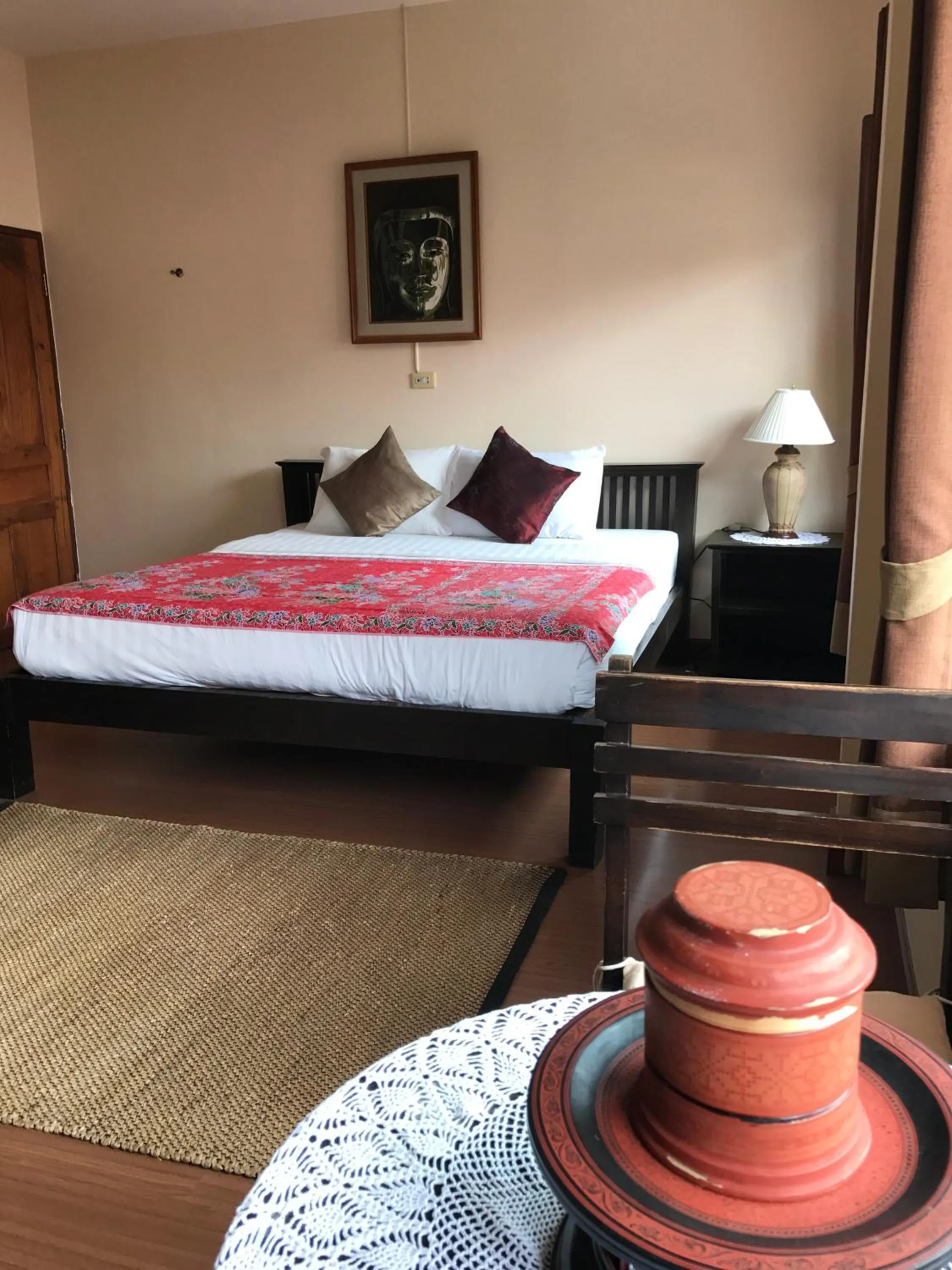 Bed in Baan Klang Vieng