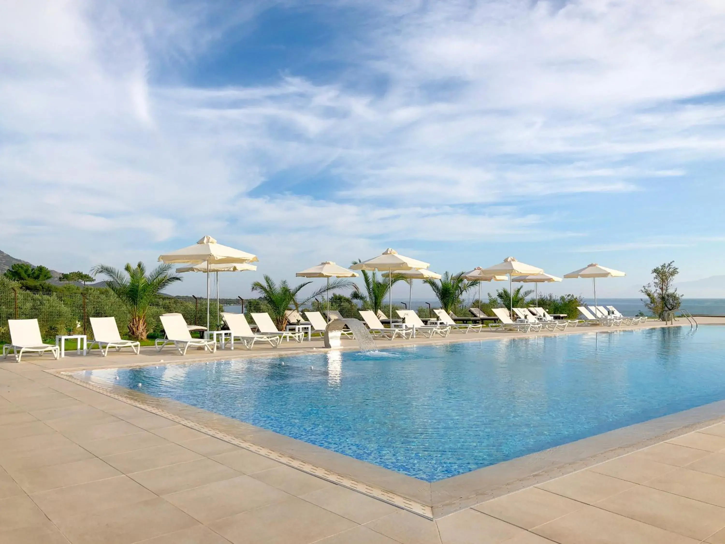Swimming pool in King Maron Beach Hotel & Spa Swimming pool in King Maron Beach Hotel & Spa