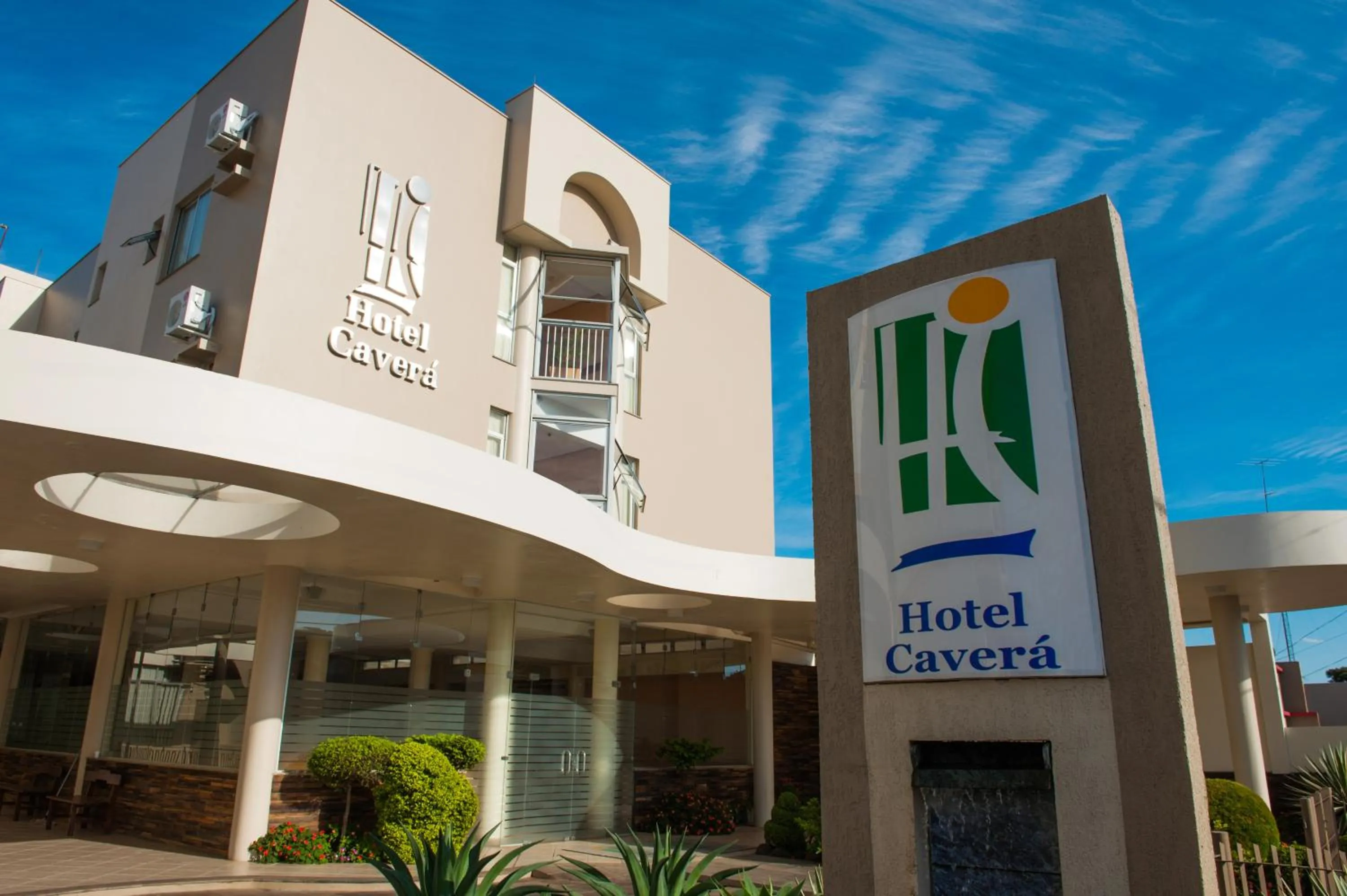 Property building in Hotel Caverá