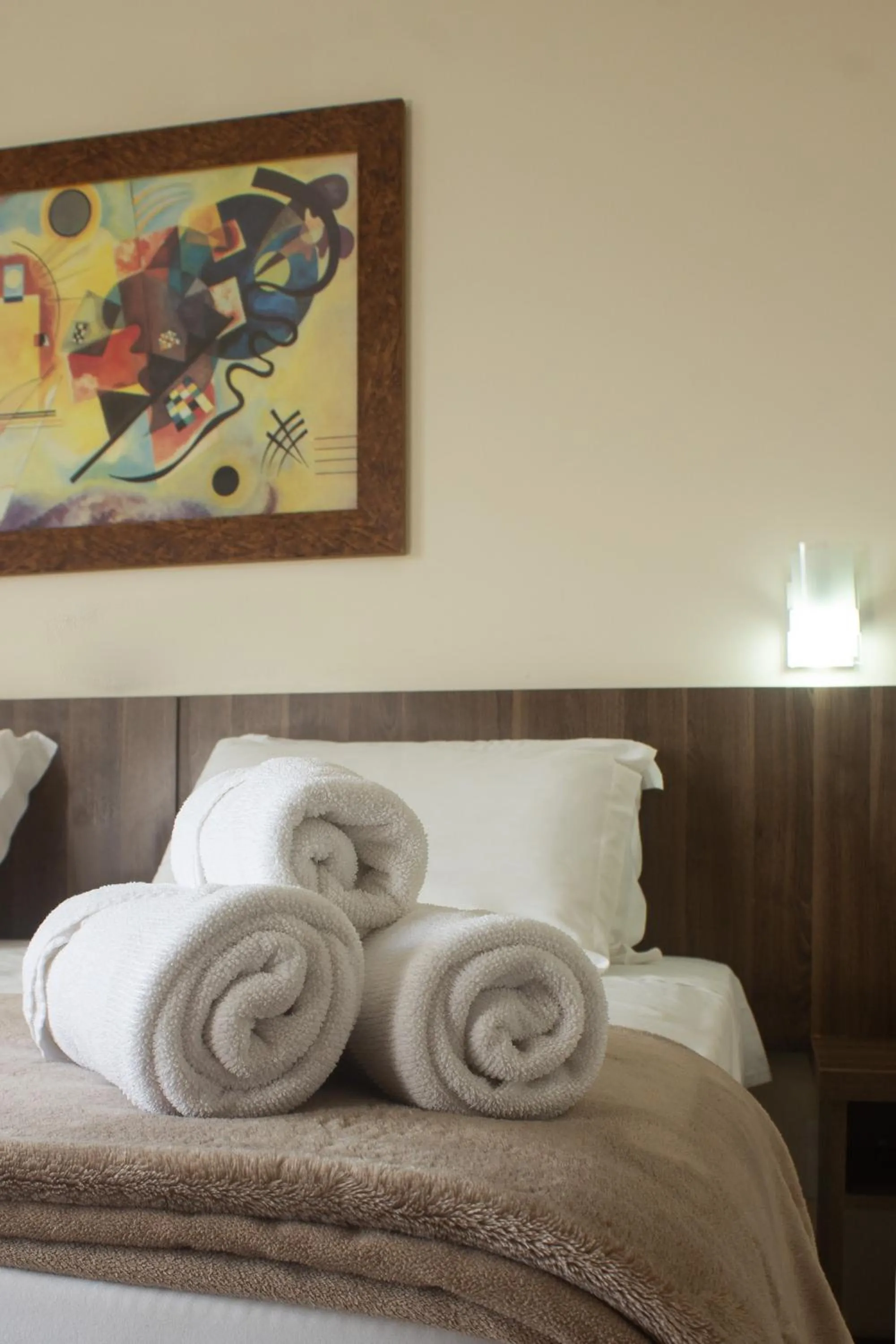 Bed in Hotel Caverá