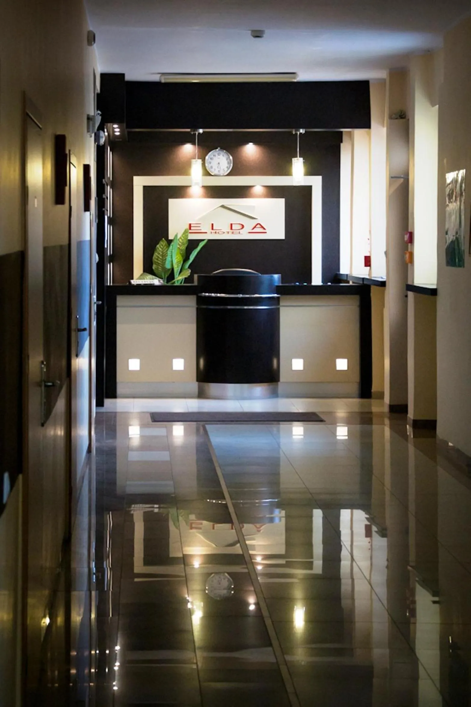Lobby or reception in Hotel Elda