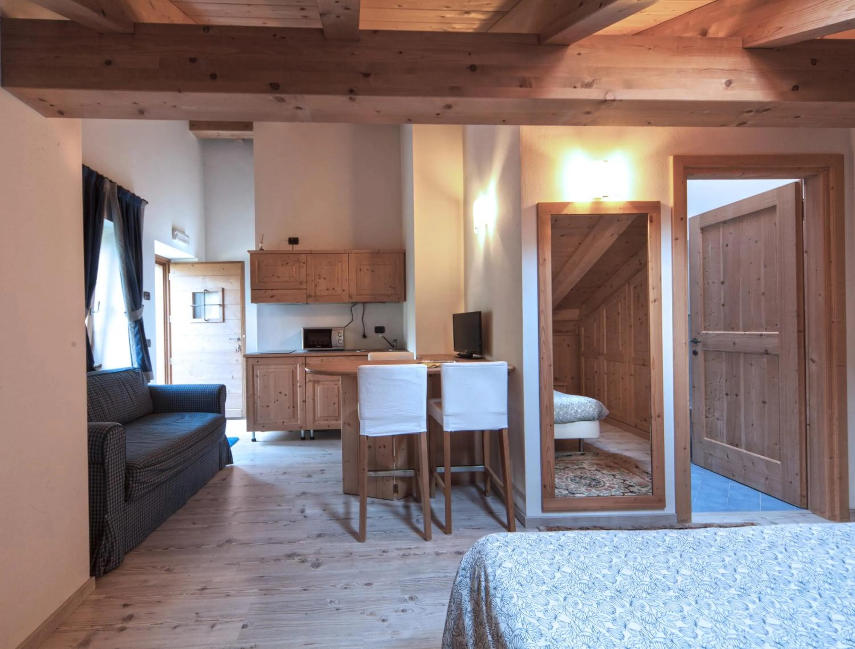 Kitchen or kitchenette, Bed in Agriturismo L'Eco