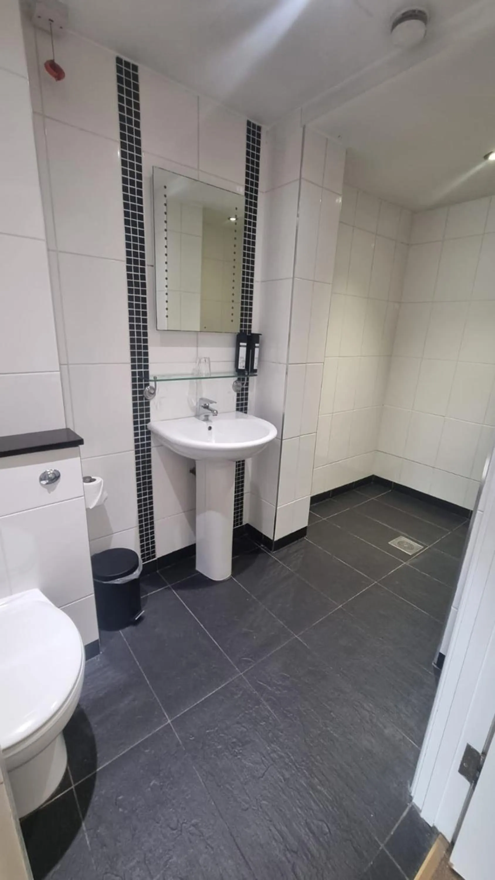 Toilet in Castle Limes Hotel