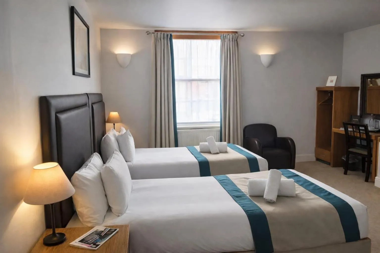 Bed in Castle Limes Hotel