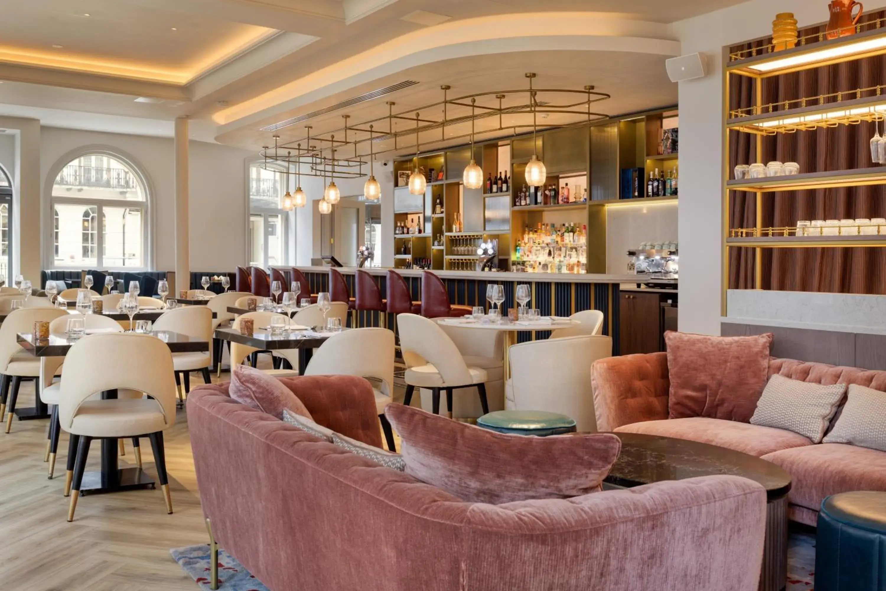 Restaurant/places to eat in The Memoir Club, formerly Ambassadors Bloomsbury Restaurant/places to eat in The Memoir Club, formerly Ambassadors Bloomsbury