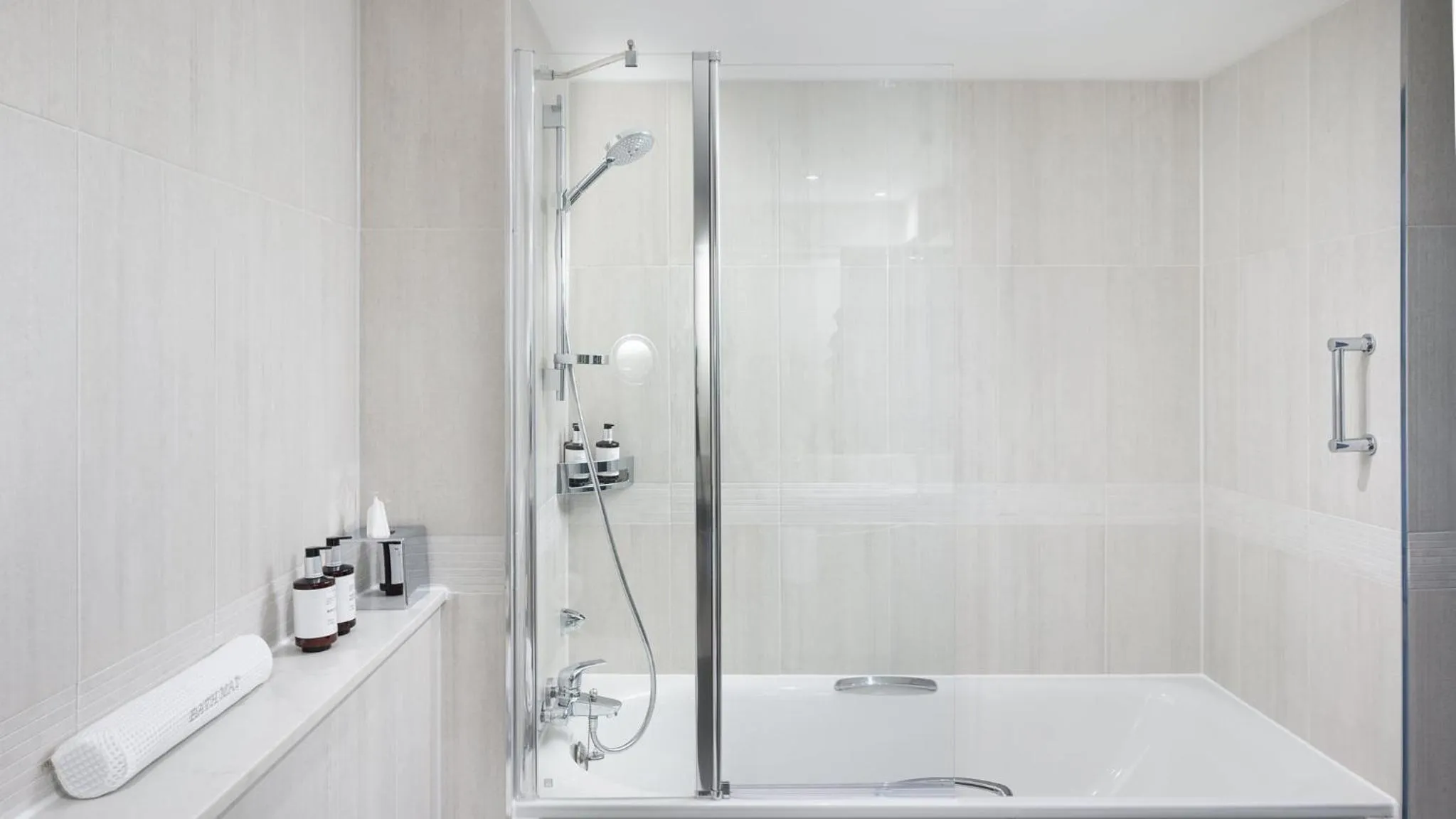 Bathroom in voco St. David's Cardiff by IHG