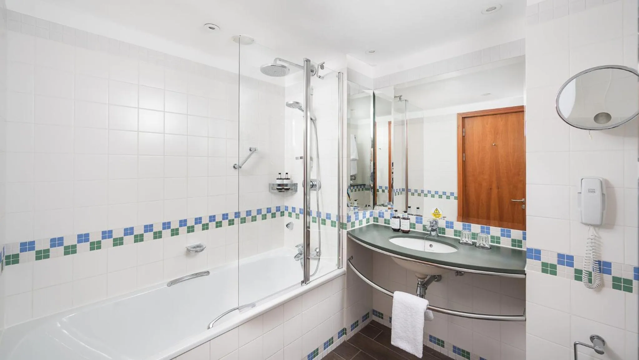 Bathroom in voco St. David's Cardiff by IHG