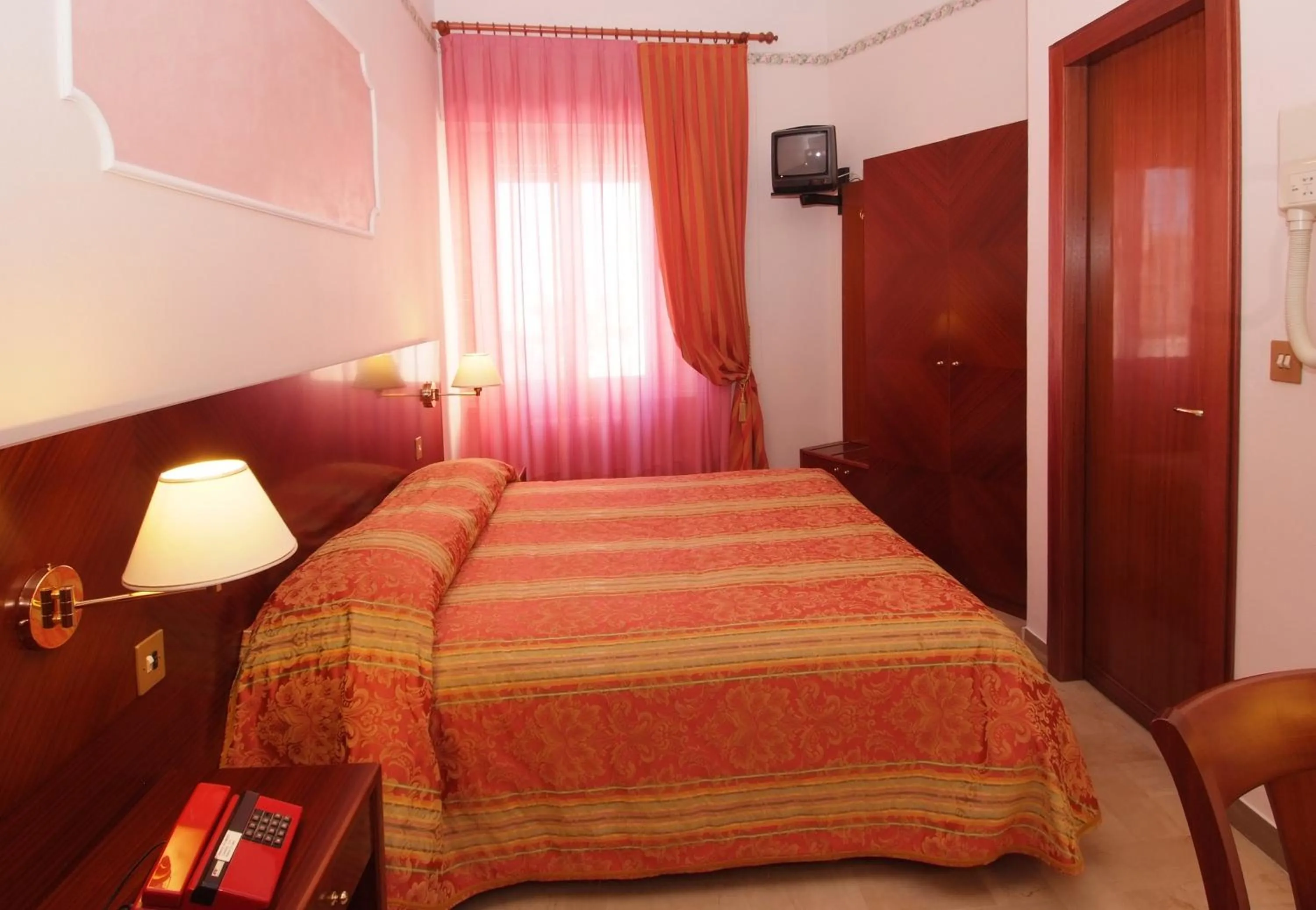 Hotel Ristorante La Ginestra