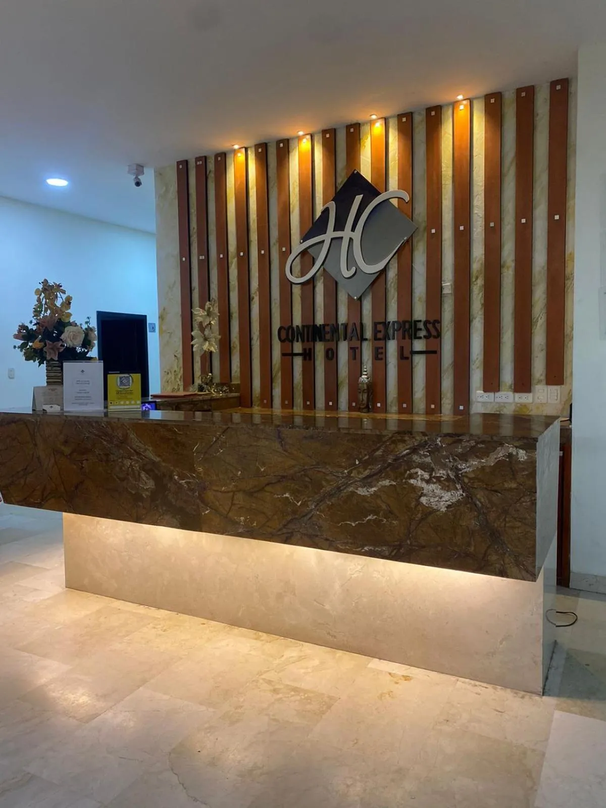 Hotel Continental Express