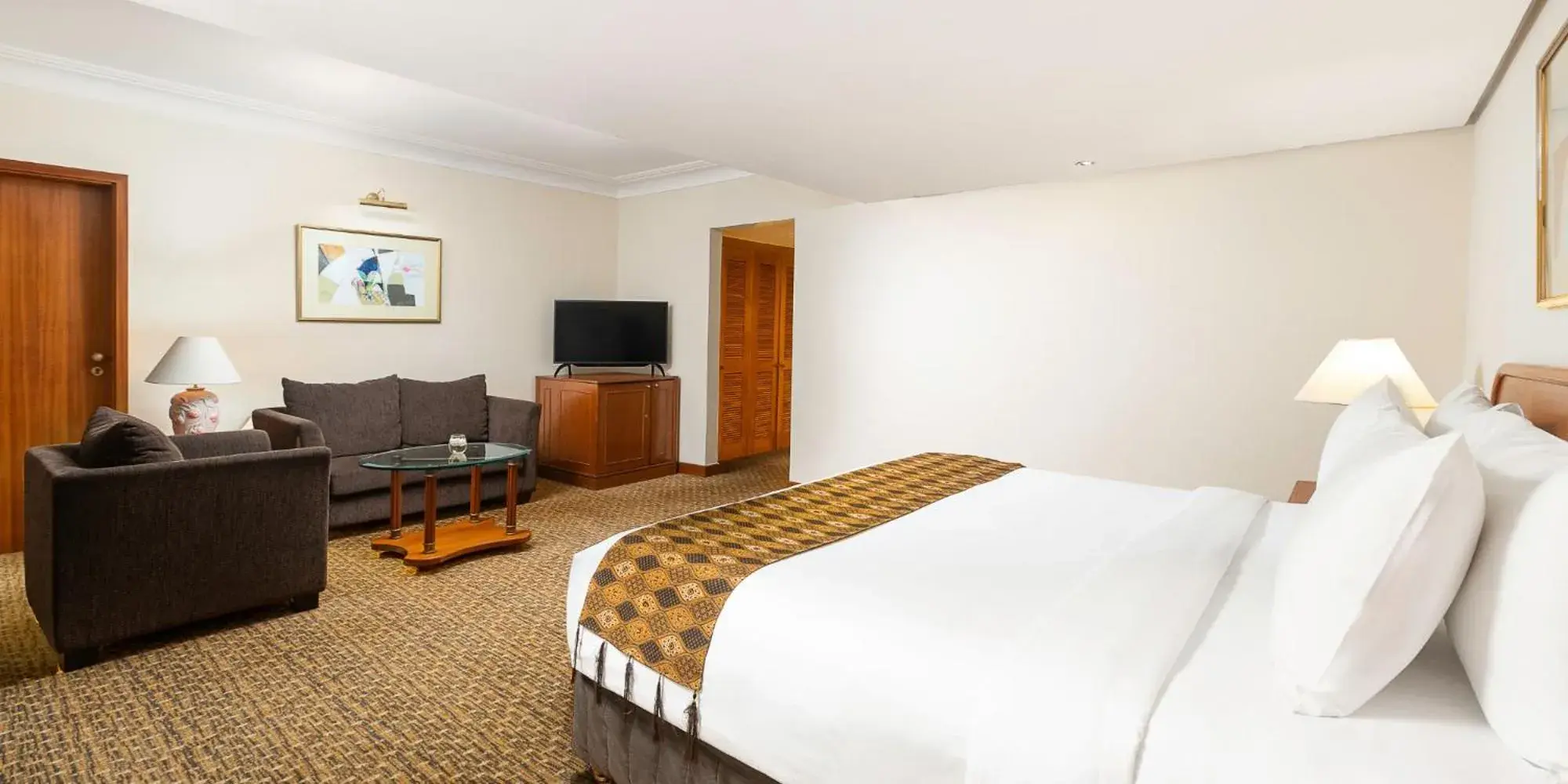 Arya Club Studio in Aryaduta Menteng Arya Club Studio in Aryaduta Menteng