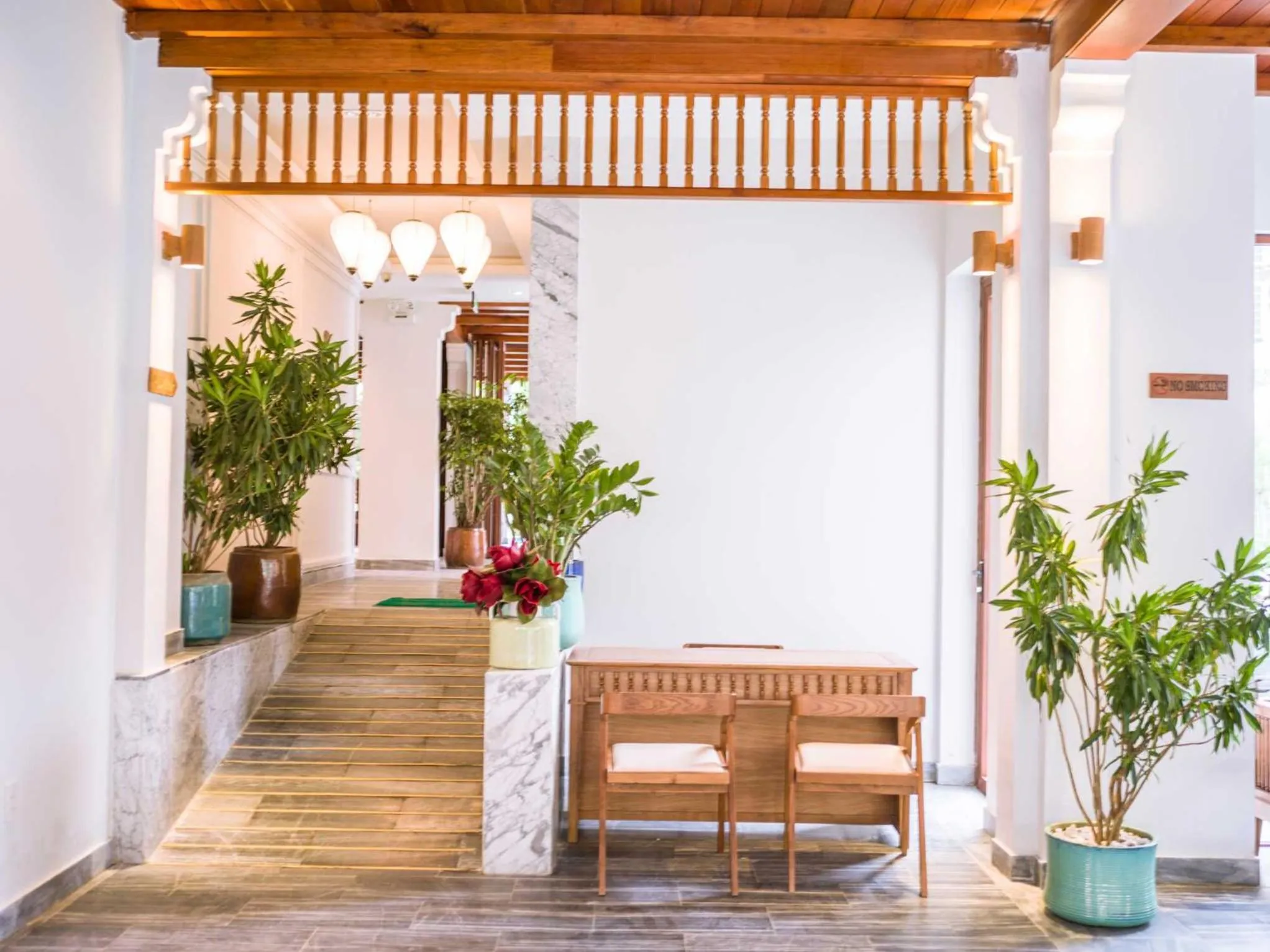 Lobby or reception in Vinh Hung Old Town Hotel