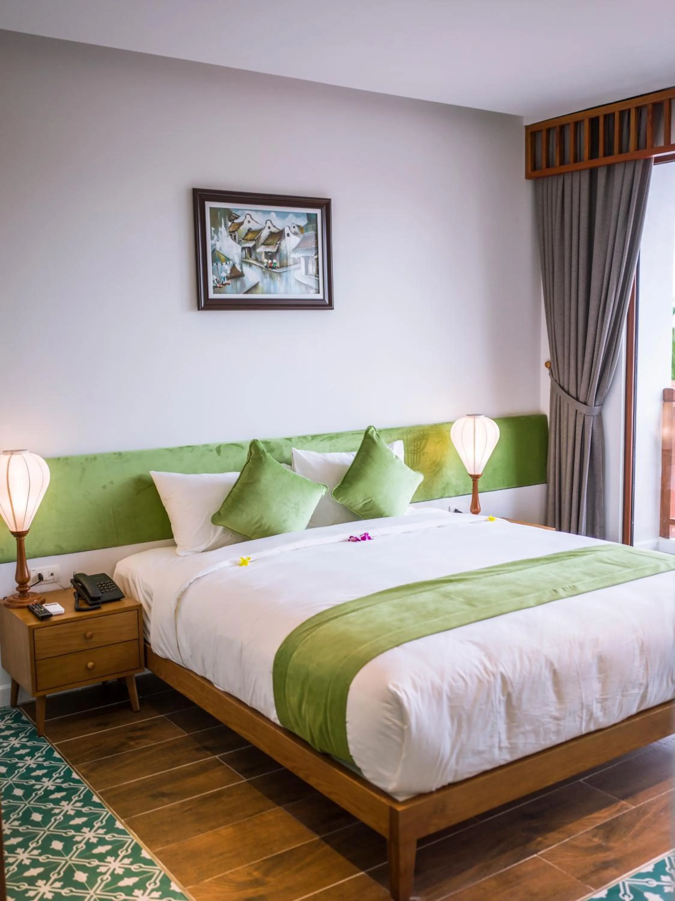 Bedroom, Bed in Vinh Hung Old Town Hotel