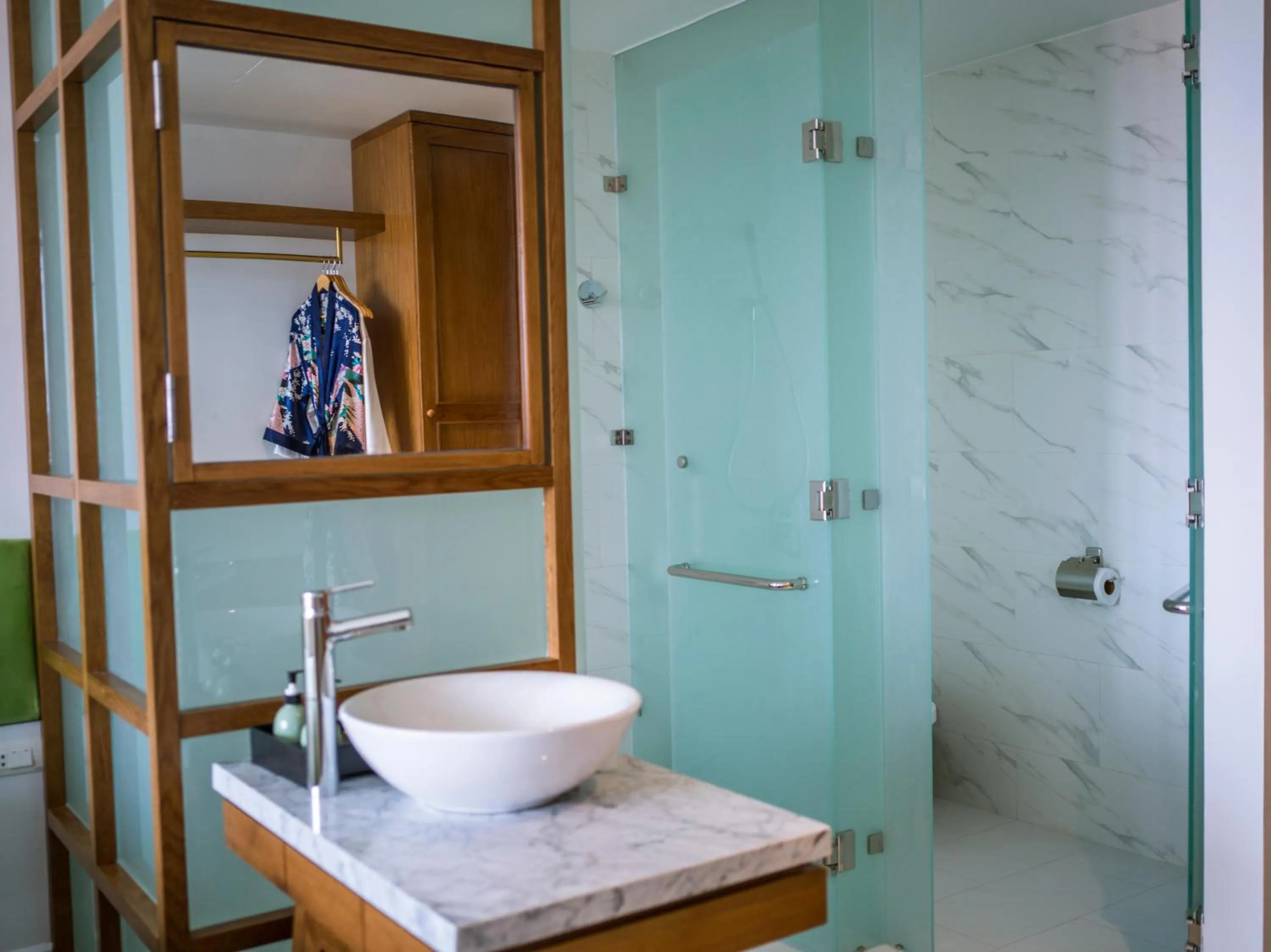 Bathroom in Vinh Hung Old Town Hotel