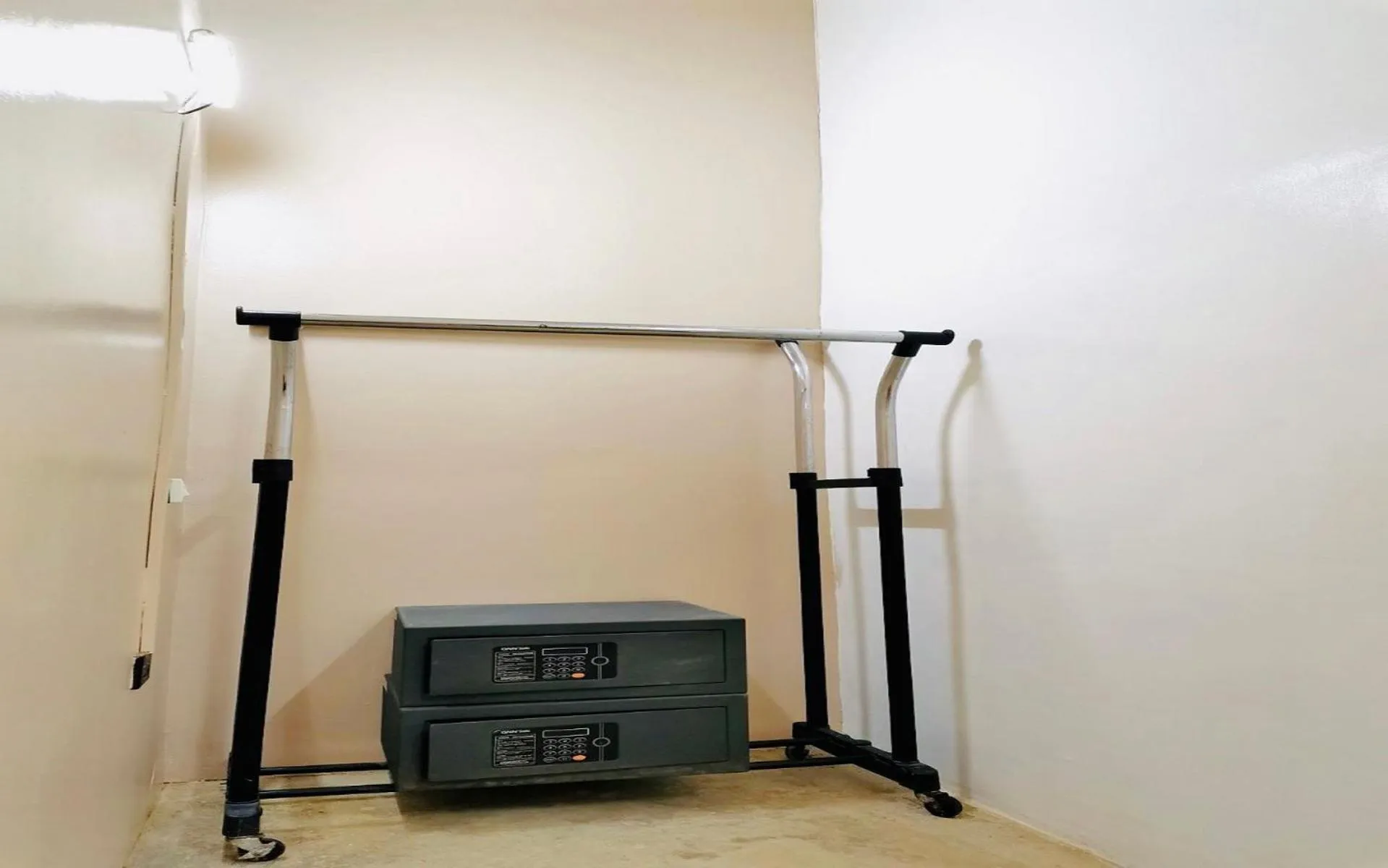 safe in Big Paul Hostel