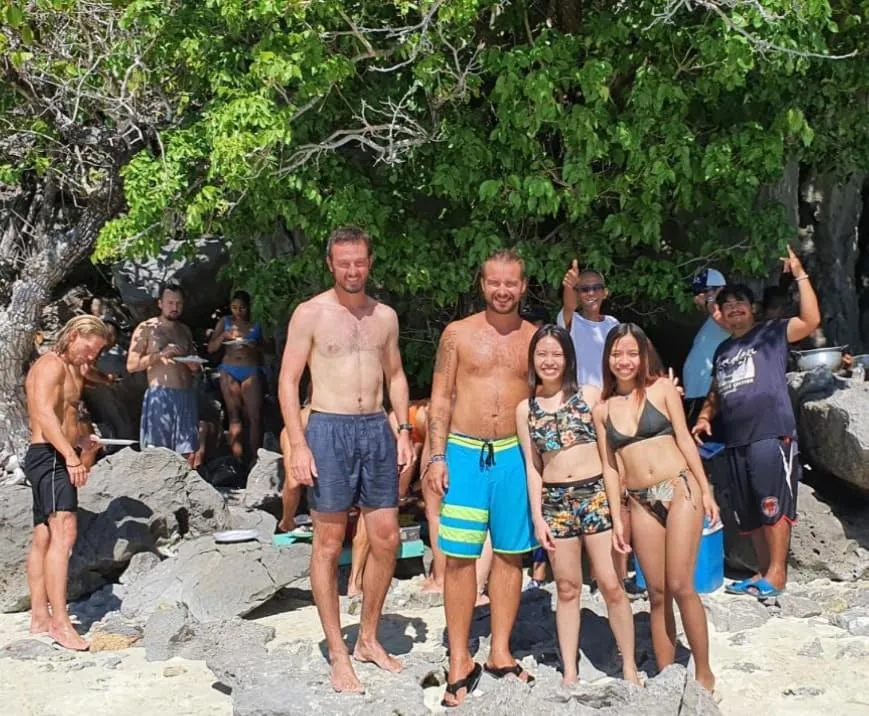 Diving in Big Paul Hostel