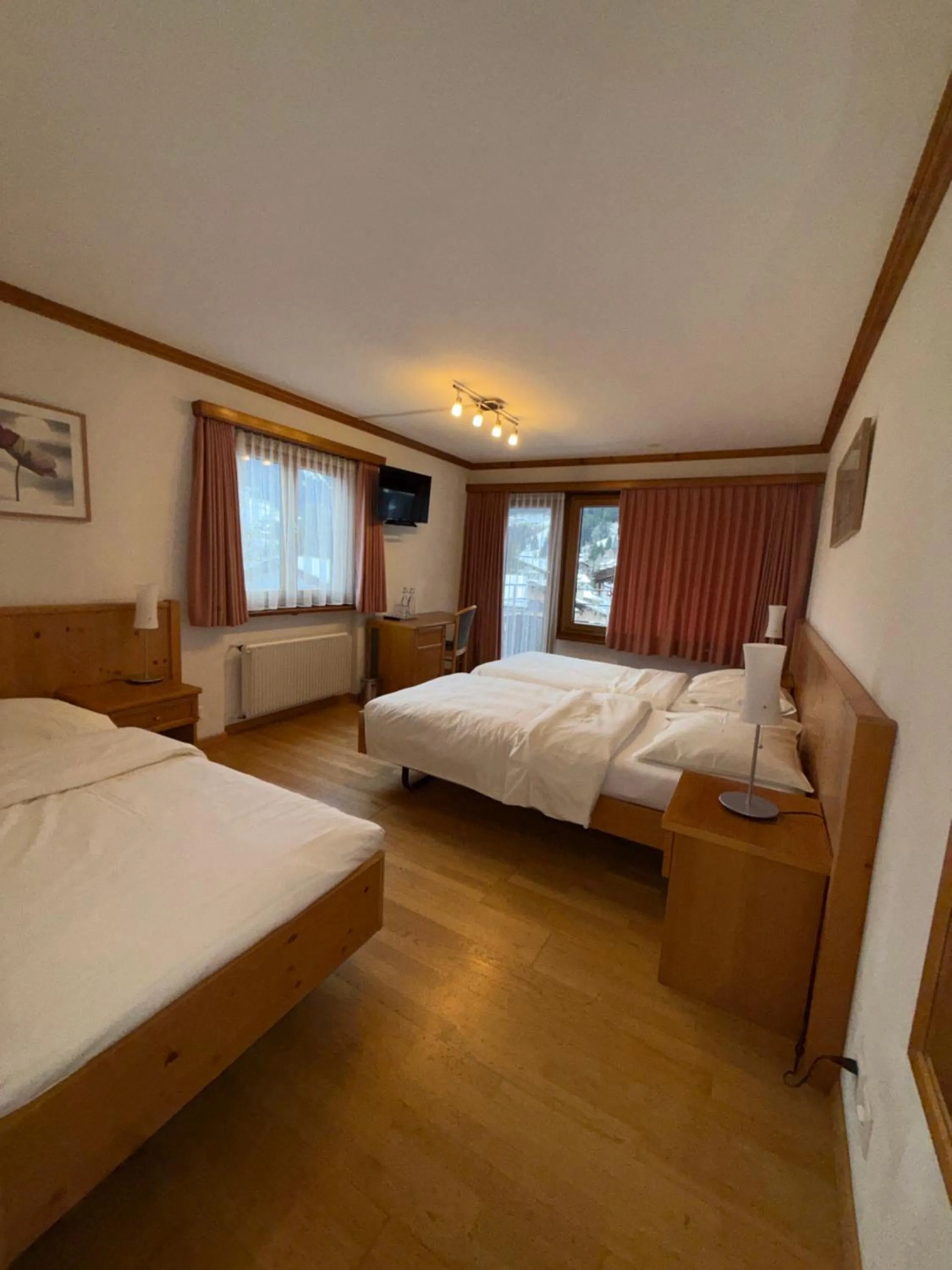 Bed in Hotel Alpenblick